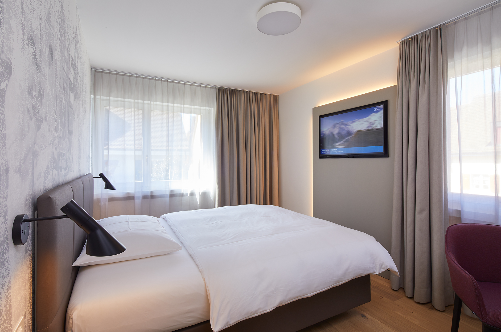 Queensize Early up Queensize Early up