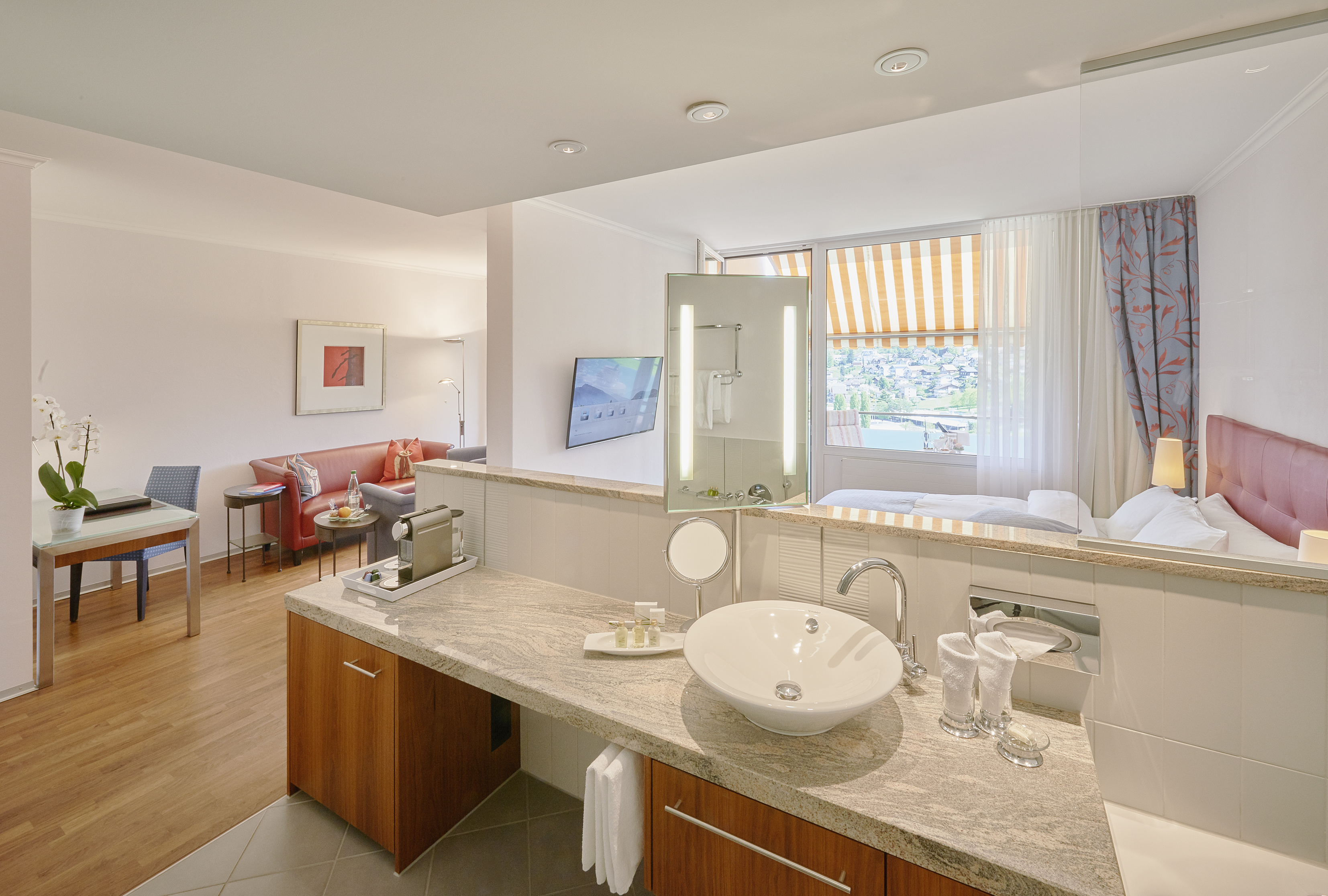 Hotel Eden Spiez - Juniorsuite Hotel Eden Spiez - Juniorsuite