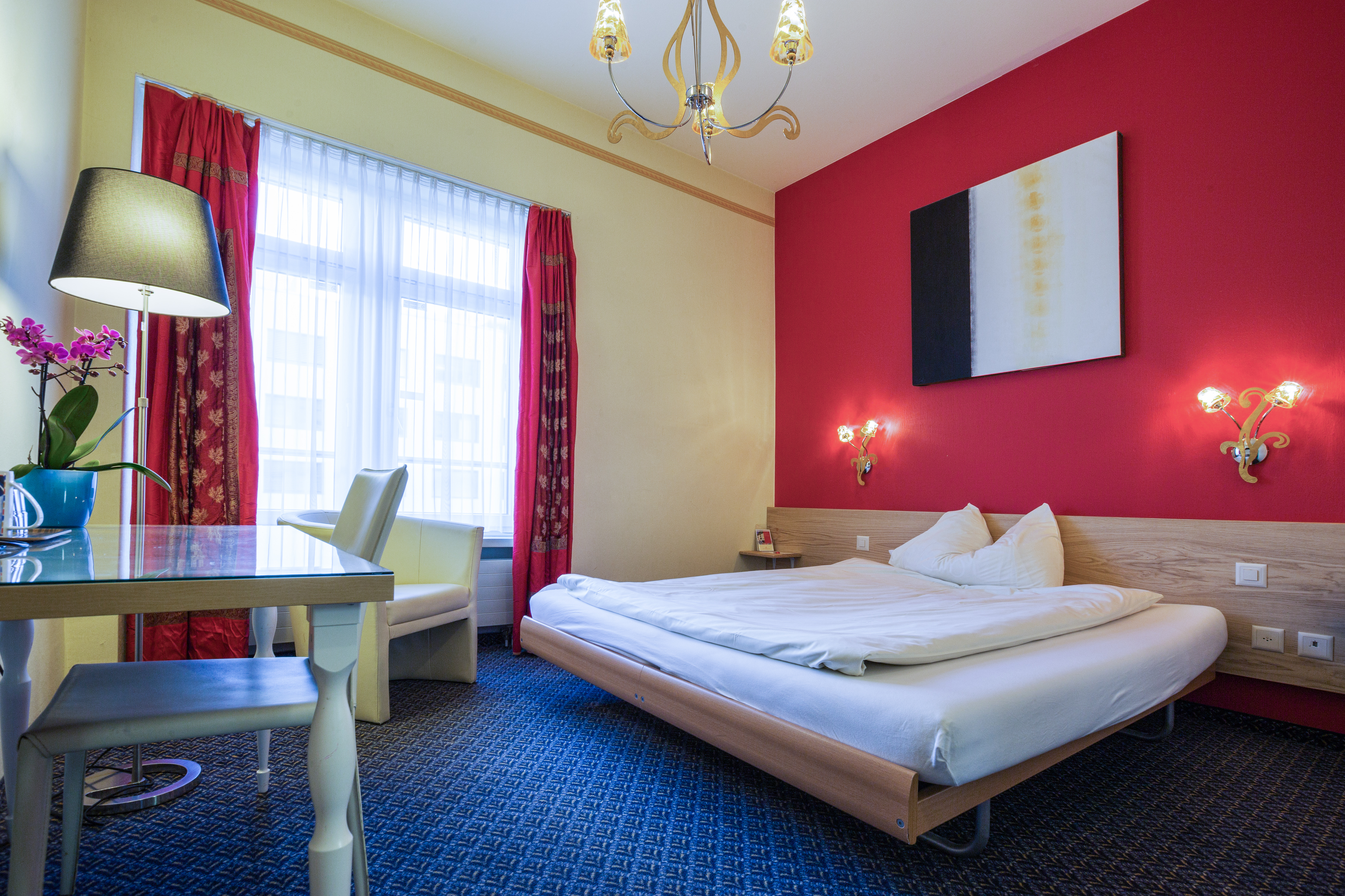 Einzelzimmer Einzelzimmer