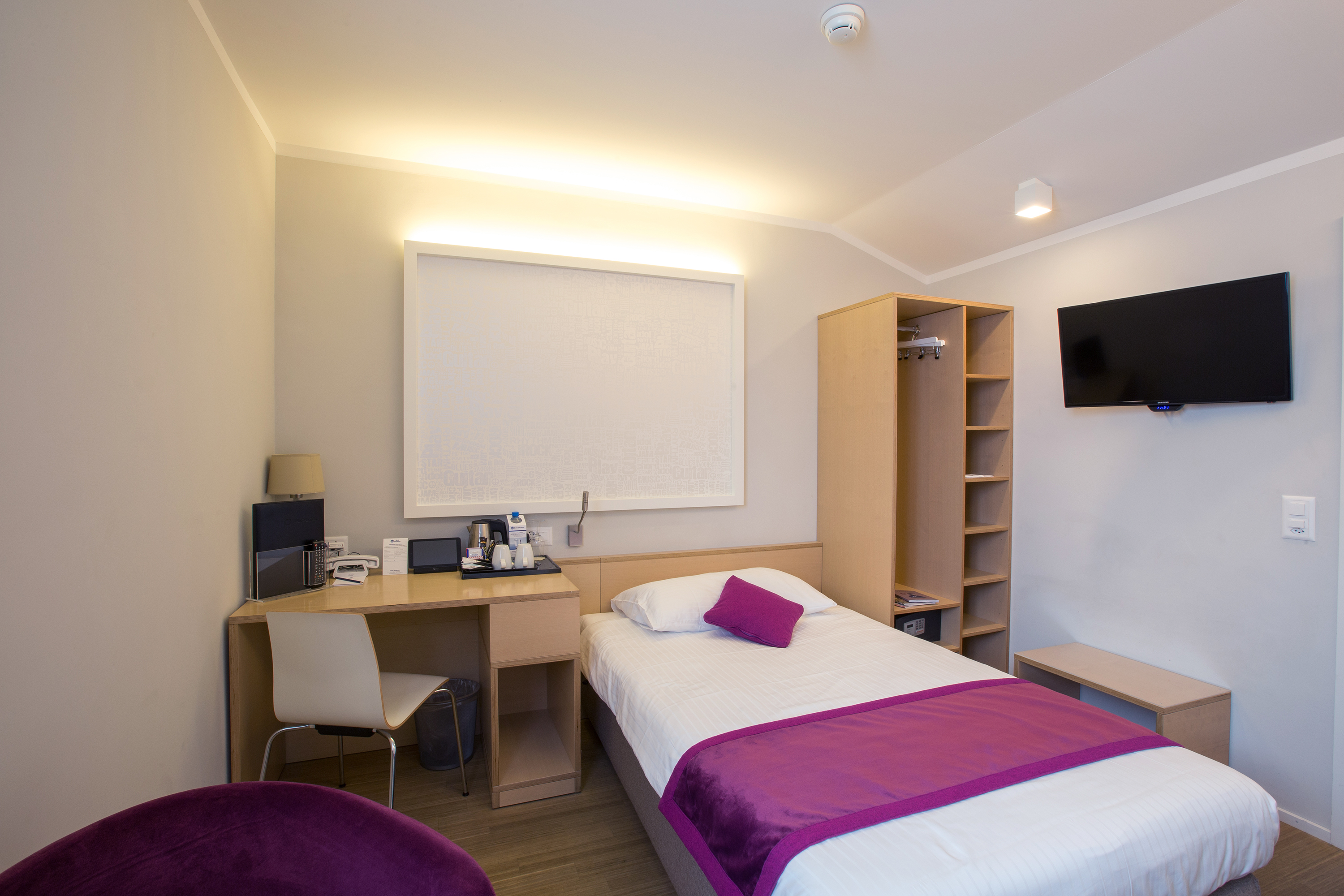 Einzelzimmer Einzelzimmer