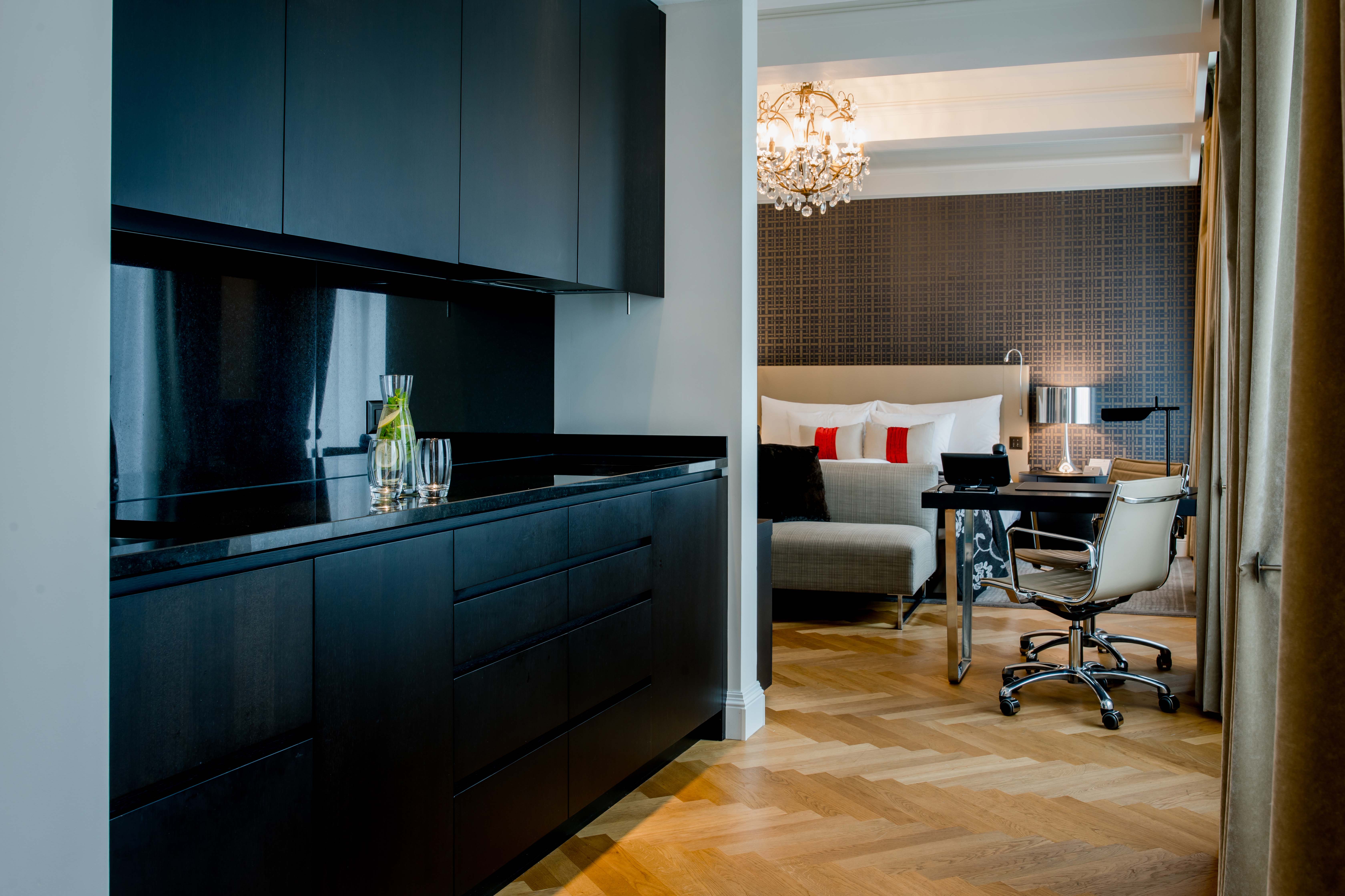 Luxury Living Studio 2 Luxury Living Studio 2