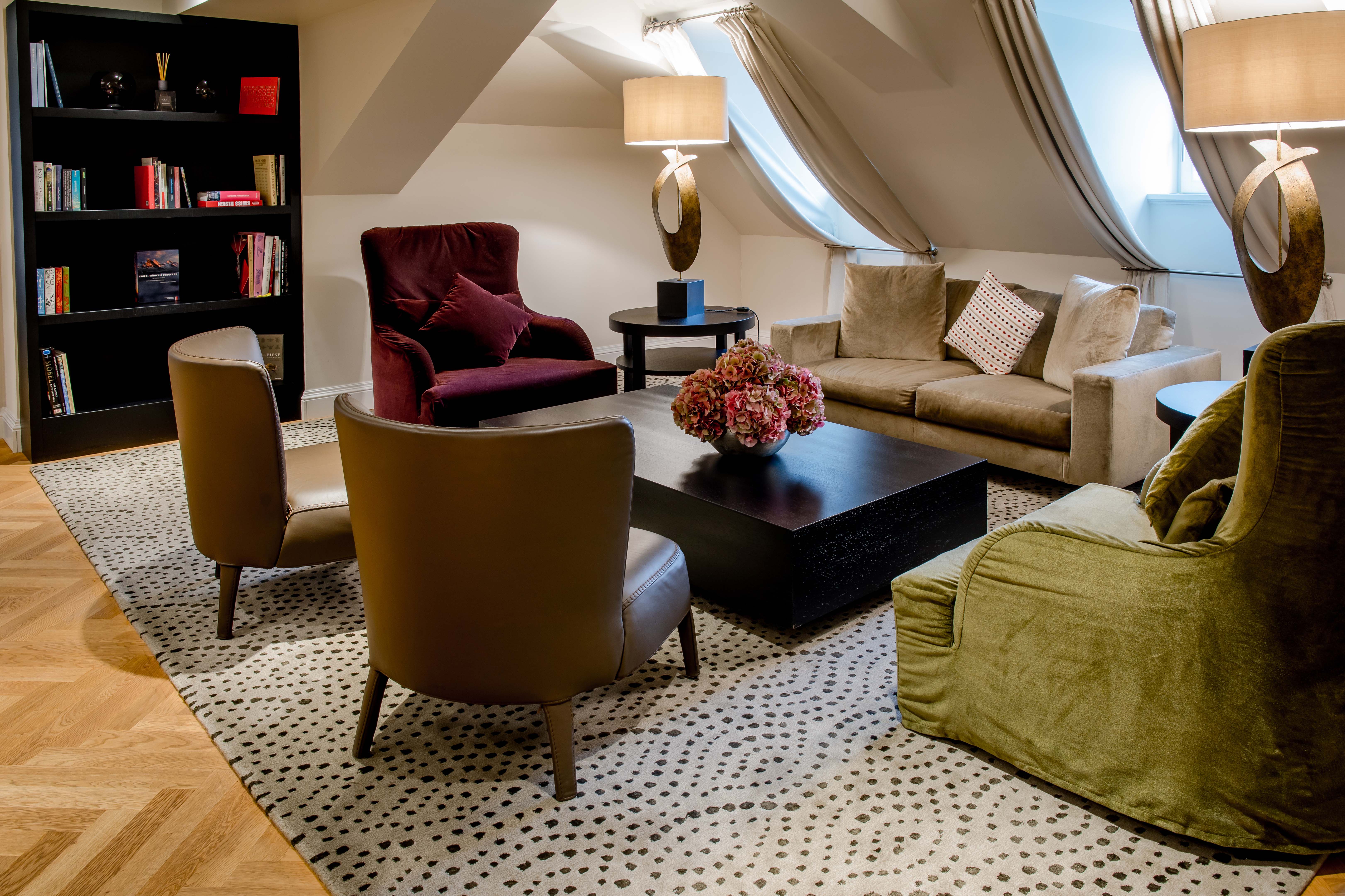 Signature Suite 2 Signature Suite 2