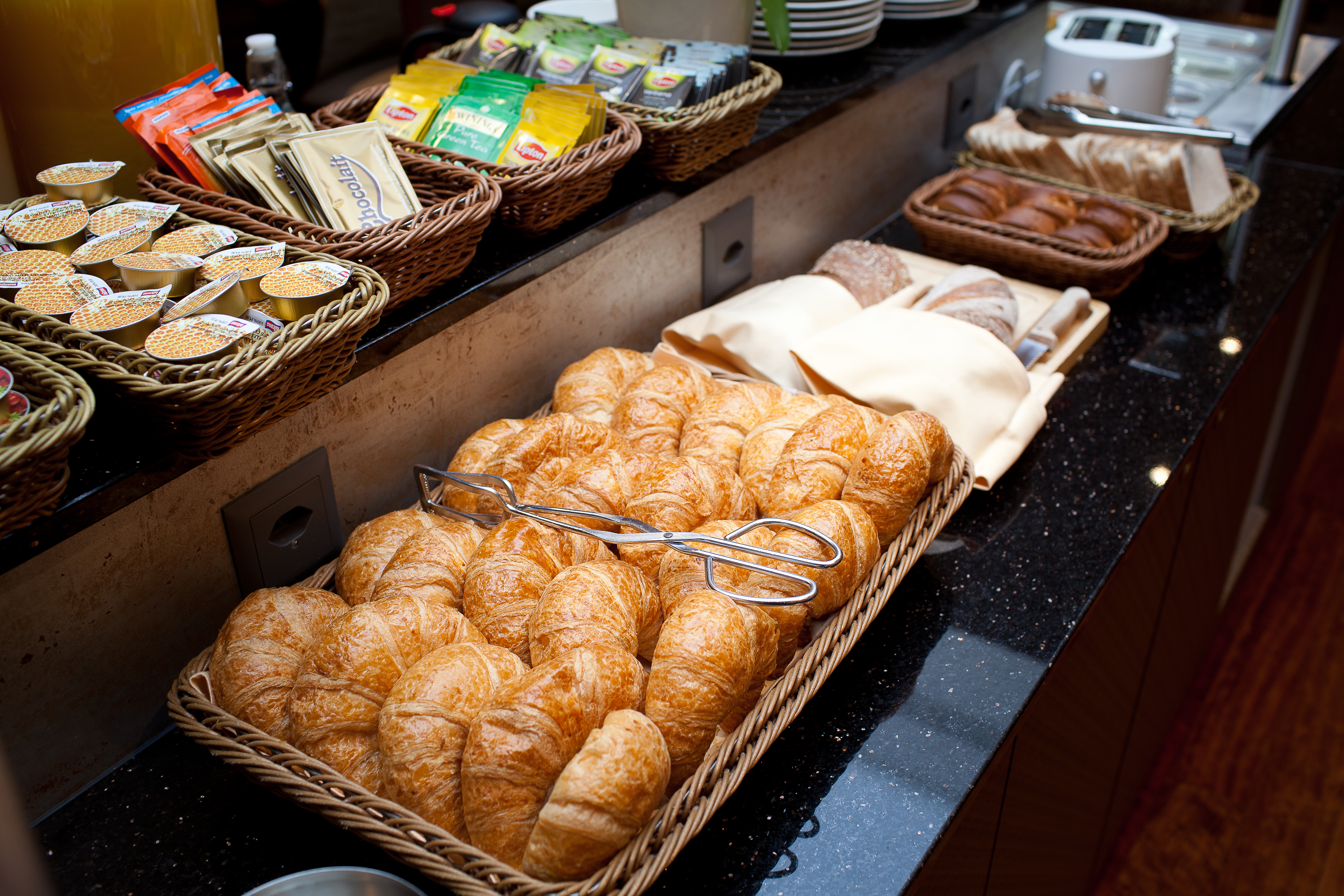 Hotel Drake Longchamp – image