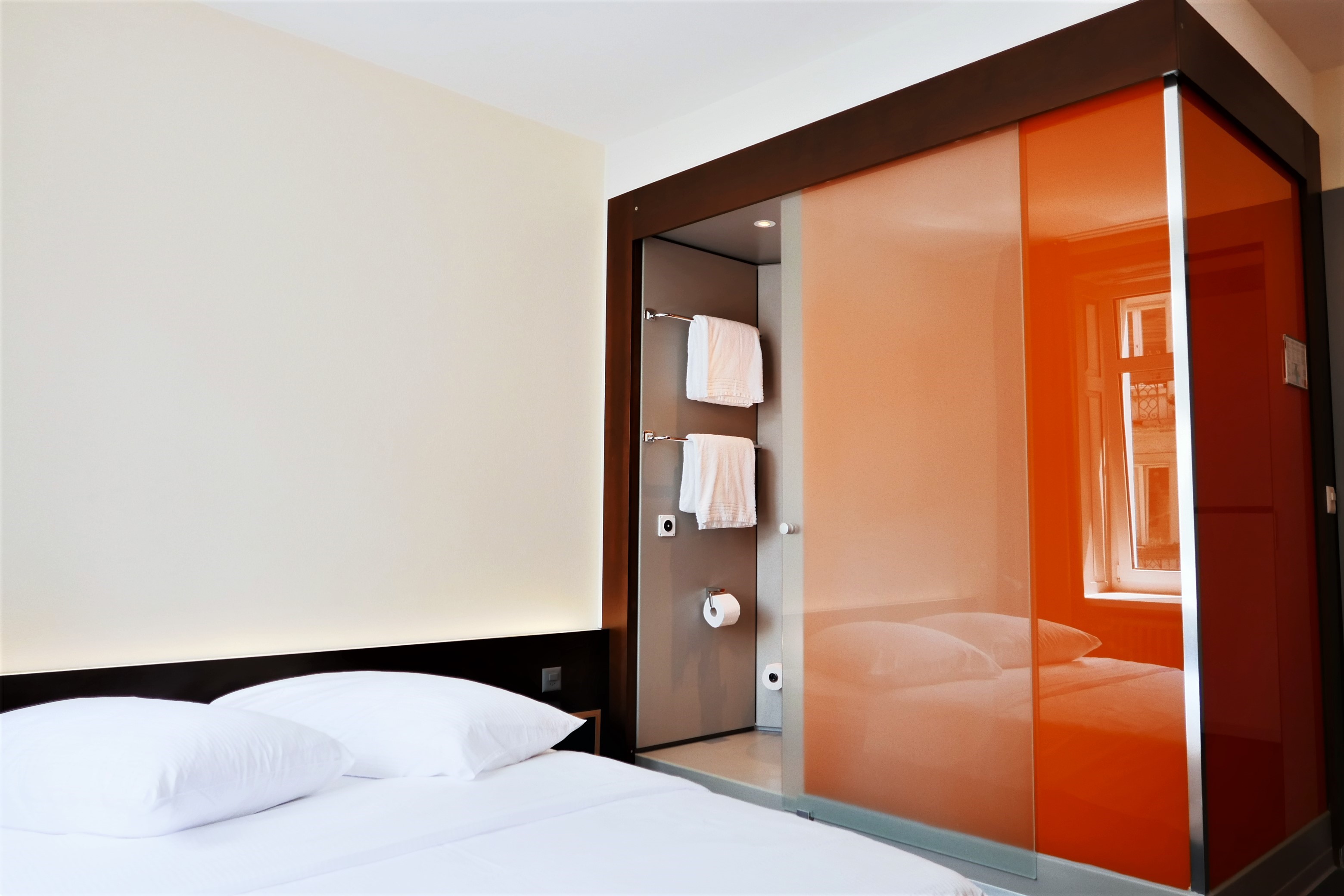 easyHotel Zürich – Bild