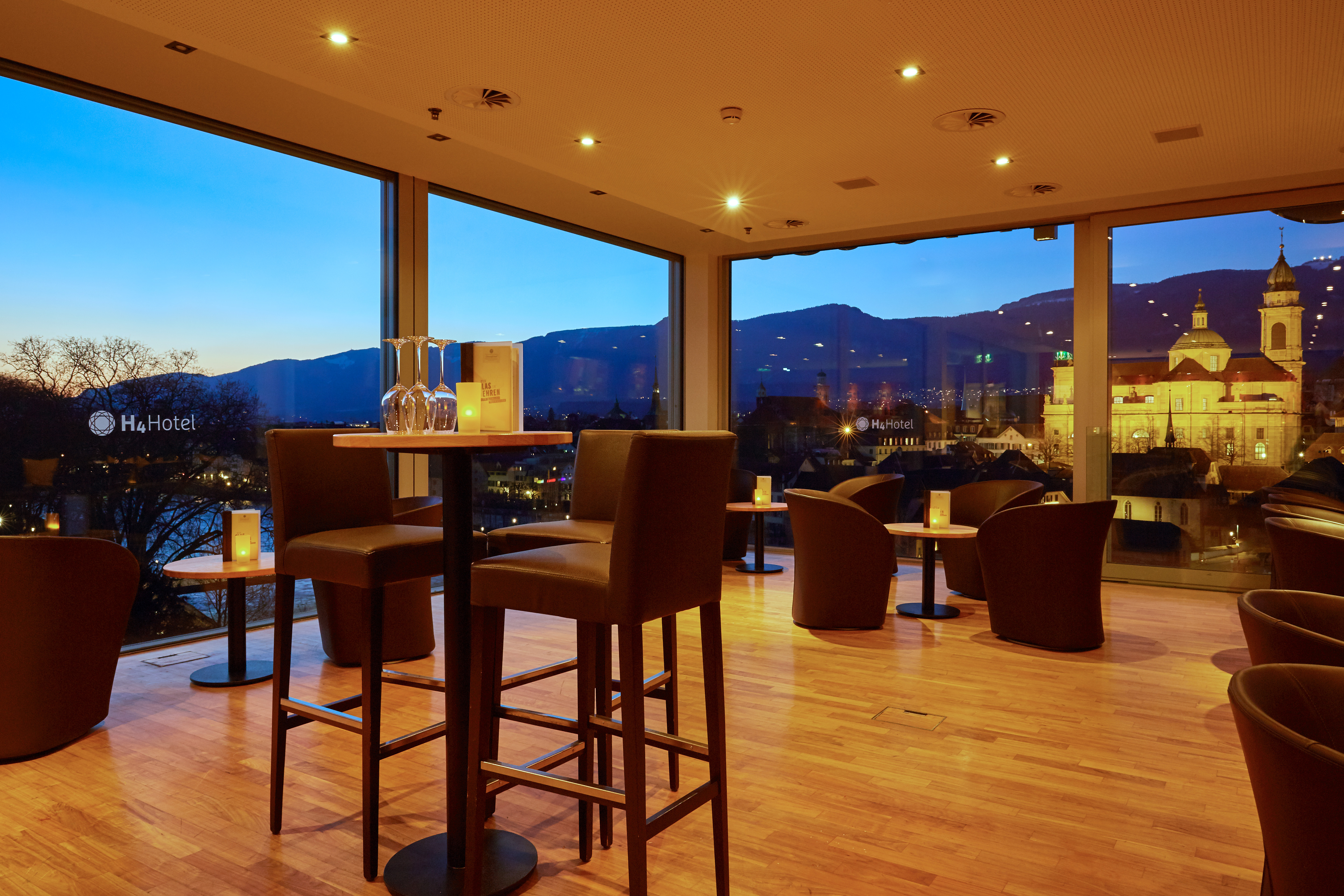 Penthouse BAR Penthouse BAR