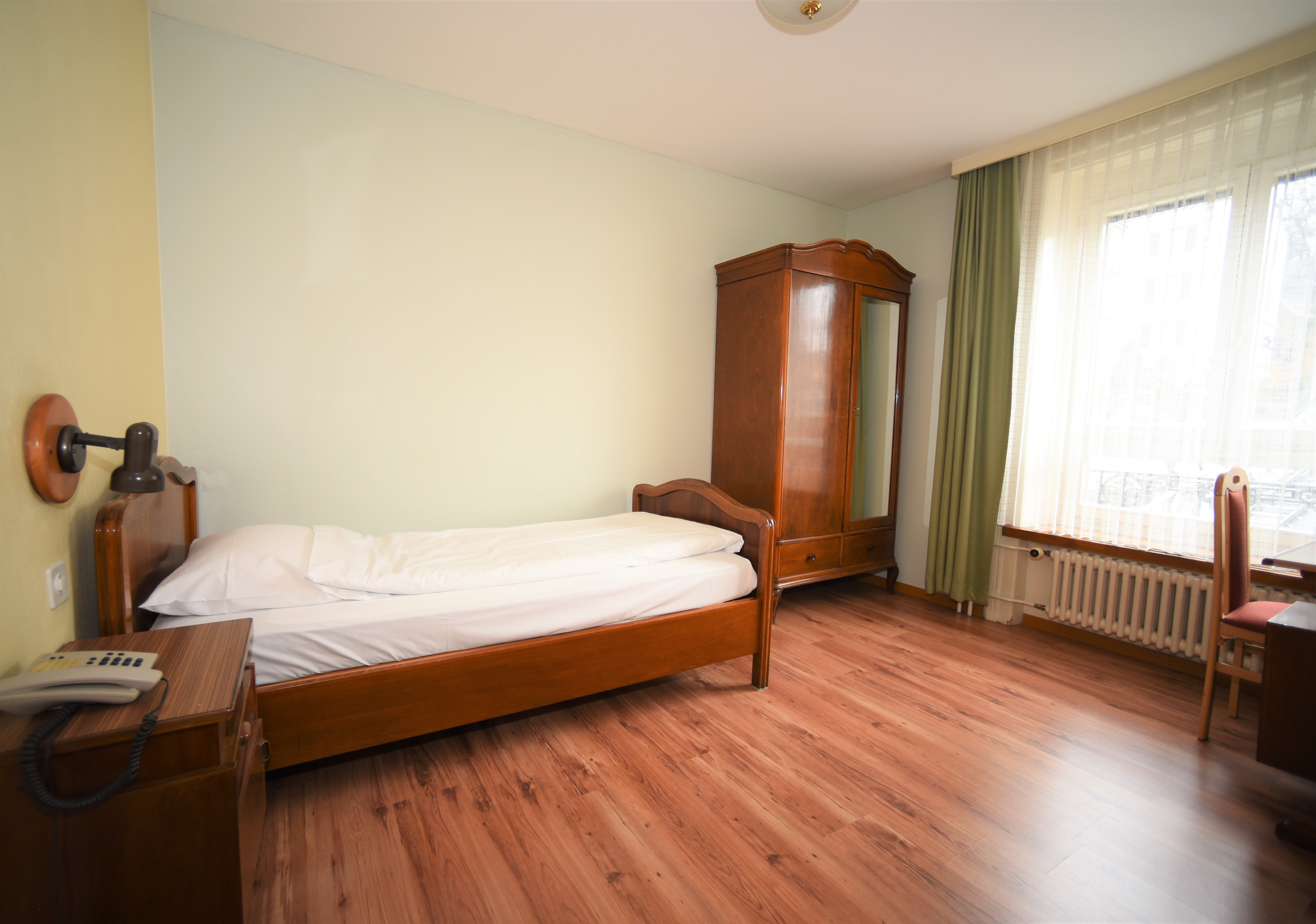 Einzelzimmer Einzelzimmer