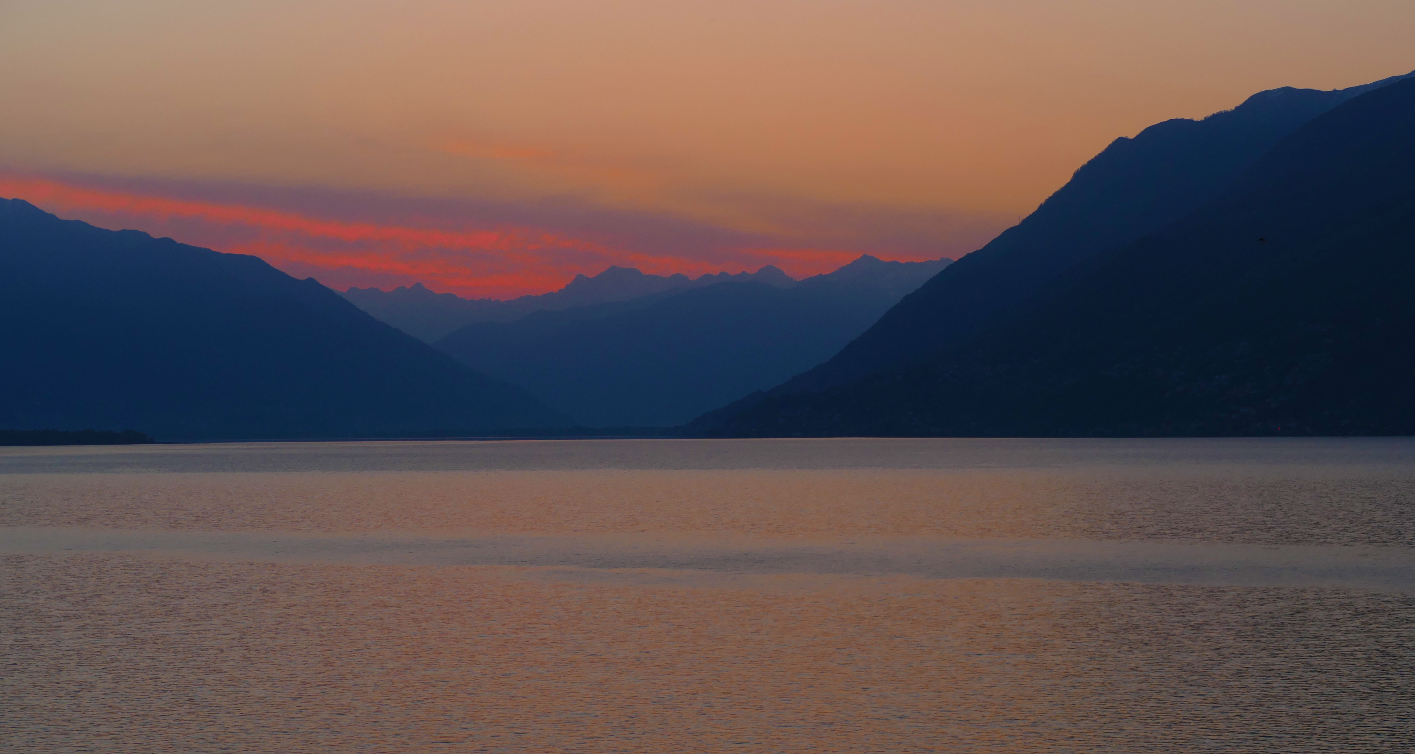 Il mattino ha l'oro in bocca Il mattino ha l'oro in bocca