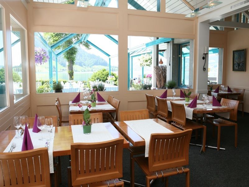 Hotel Restaurant Morgarten – image