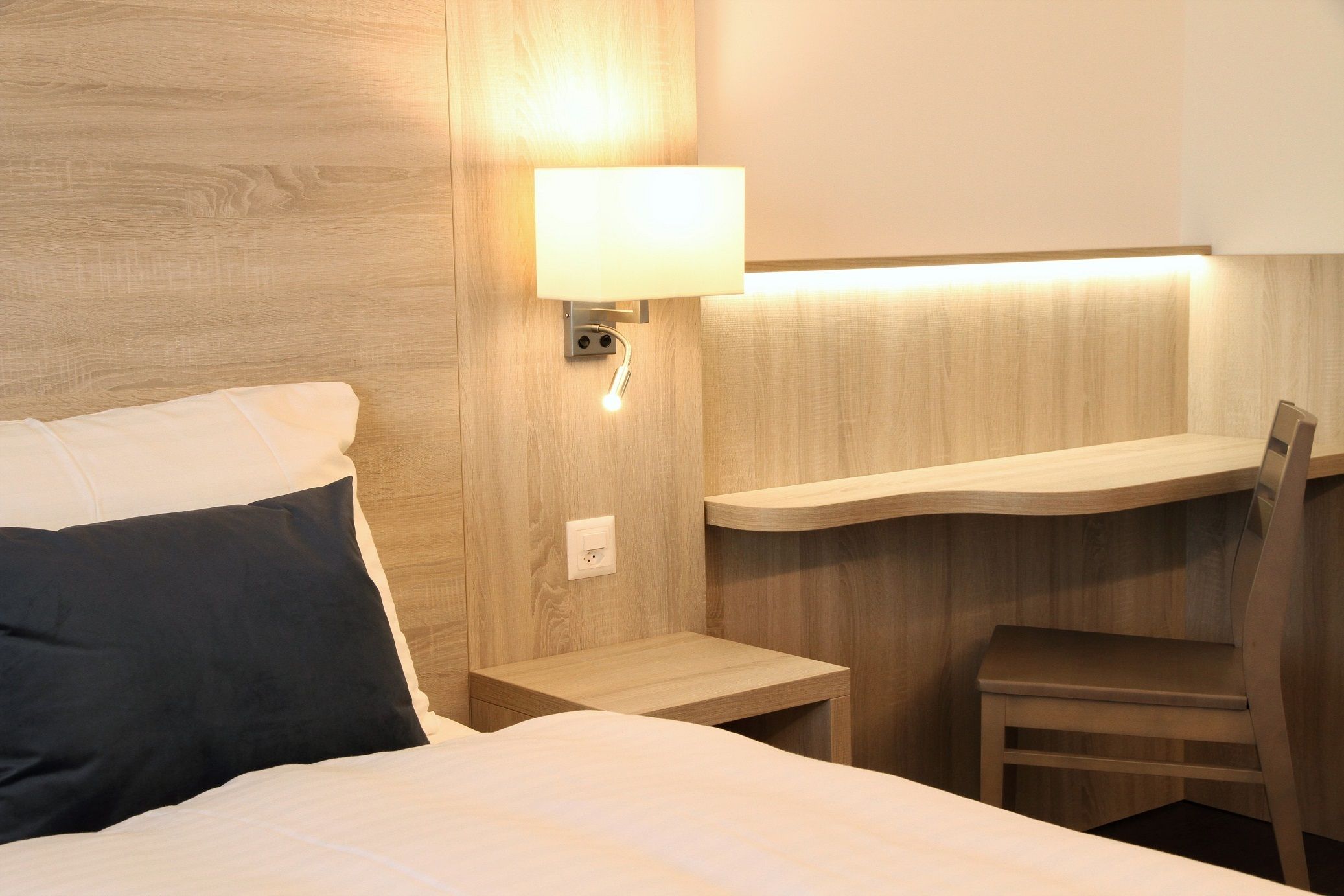 Wego Hotel – image