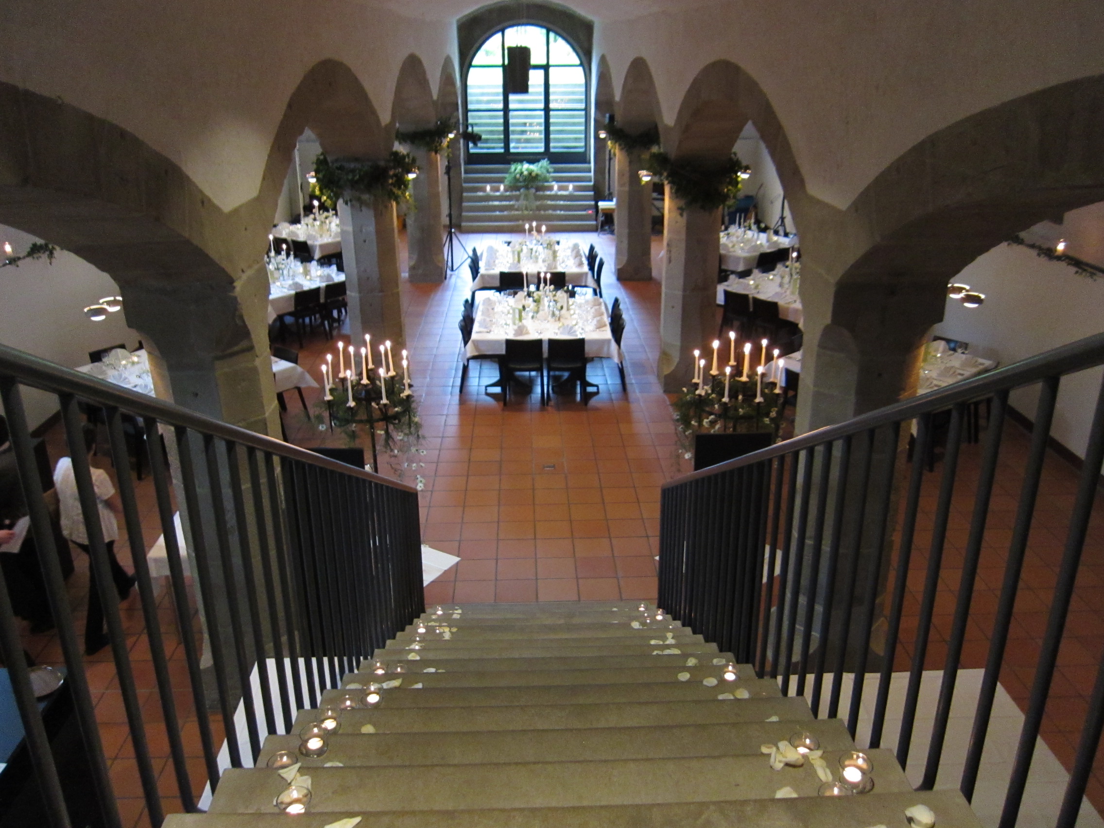 Fest im imposanten Klosterkeller Fest im imposanten Klosterkeller