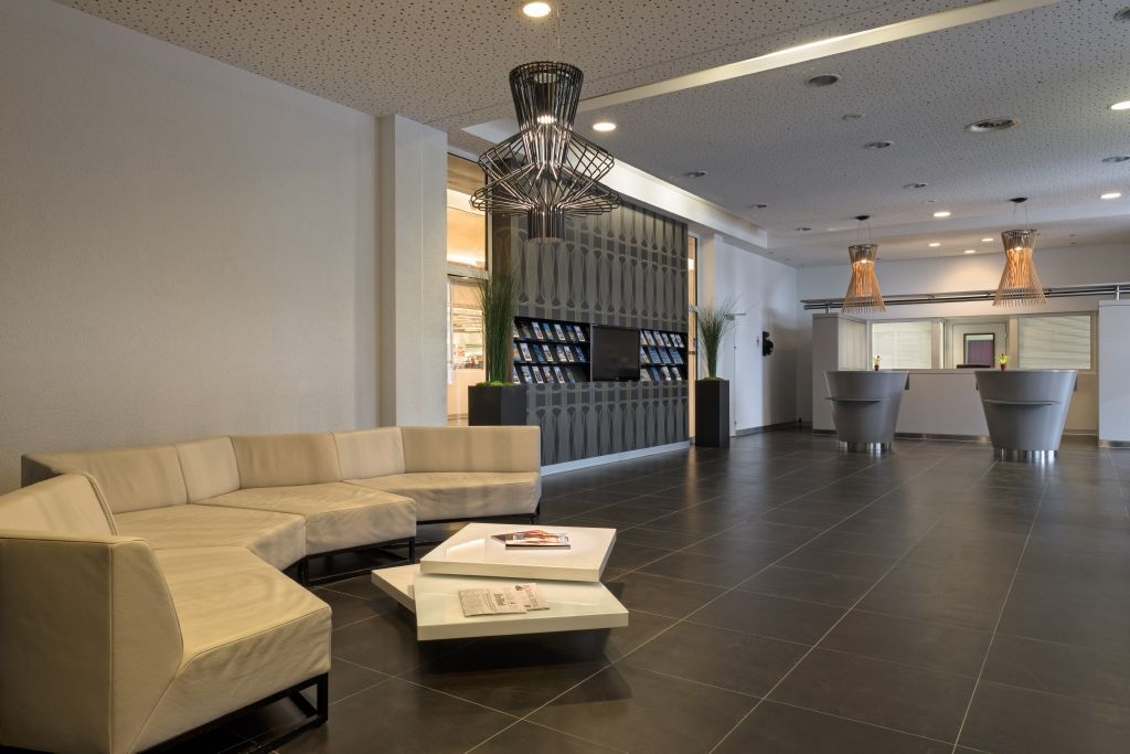 B&B Hotel Lully 3 Lakes – Bild