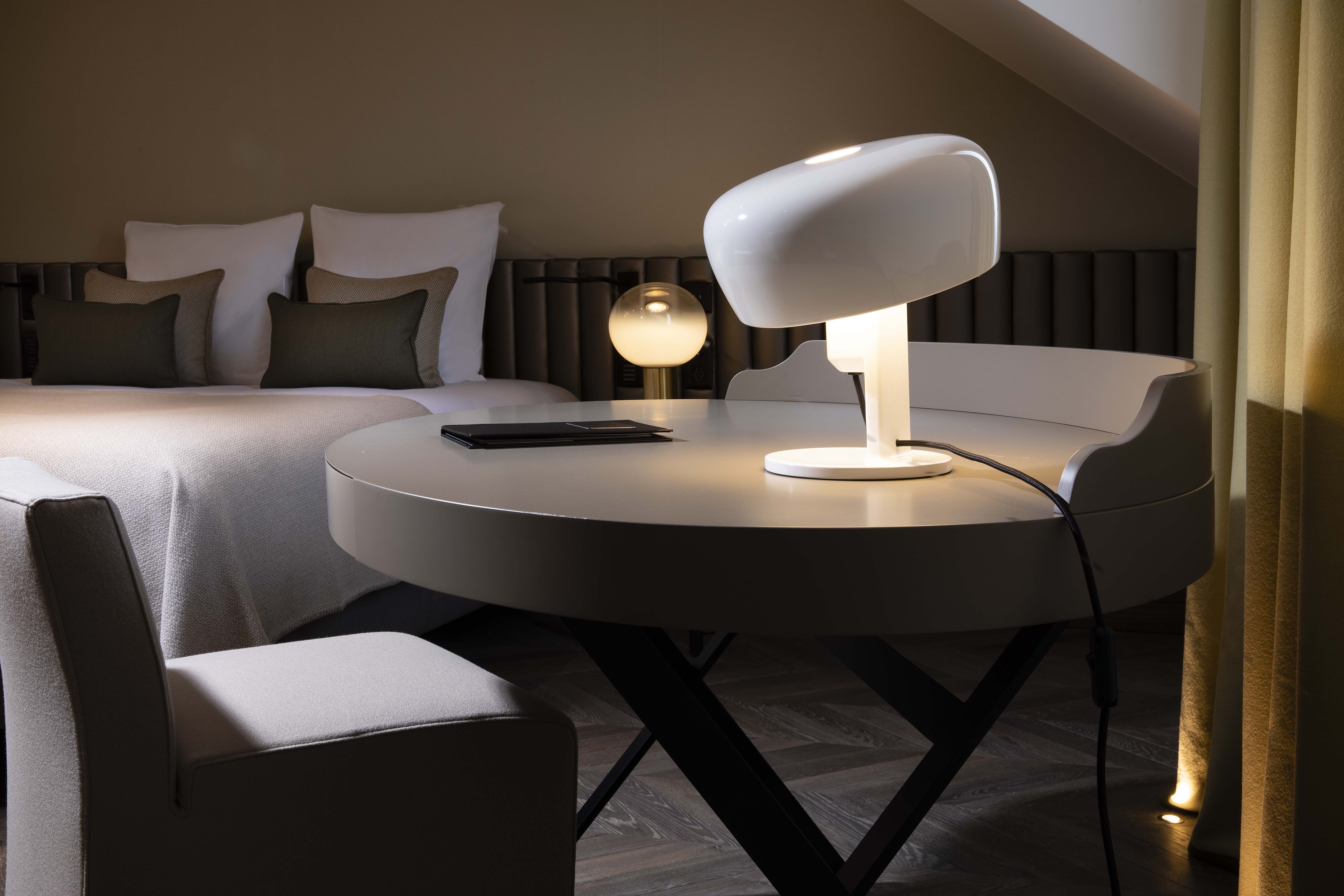 HOTEL.D - GENEVA – Bild