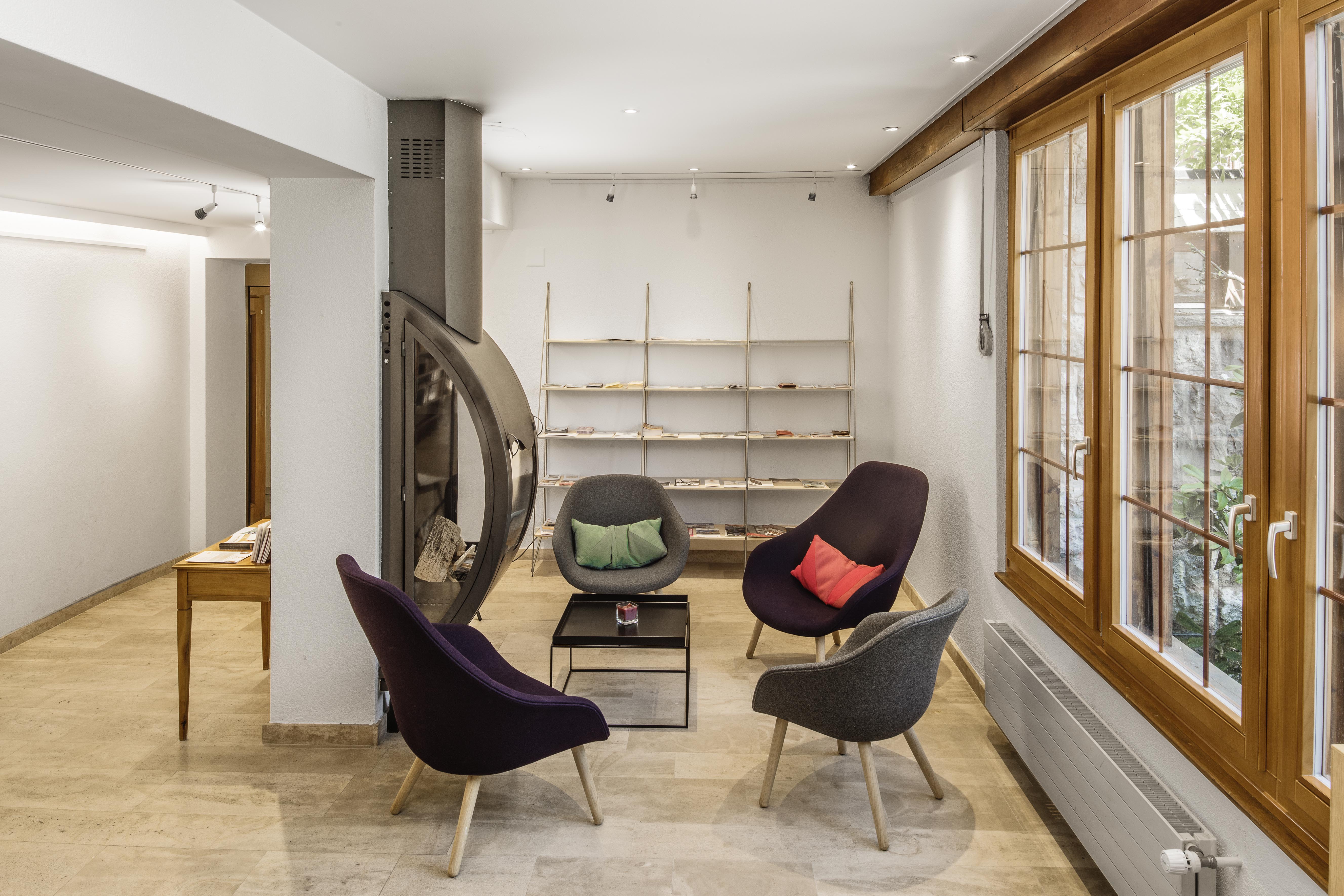 Hall et espace cheminée Hall et espace cheminée