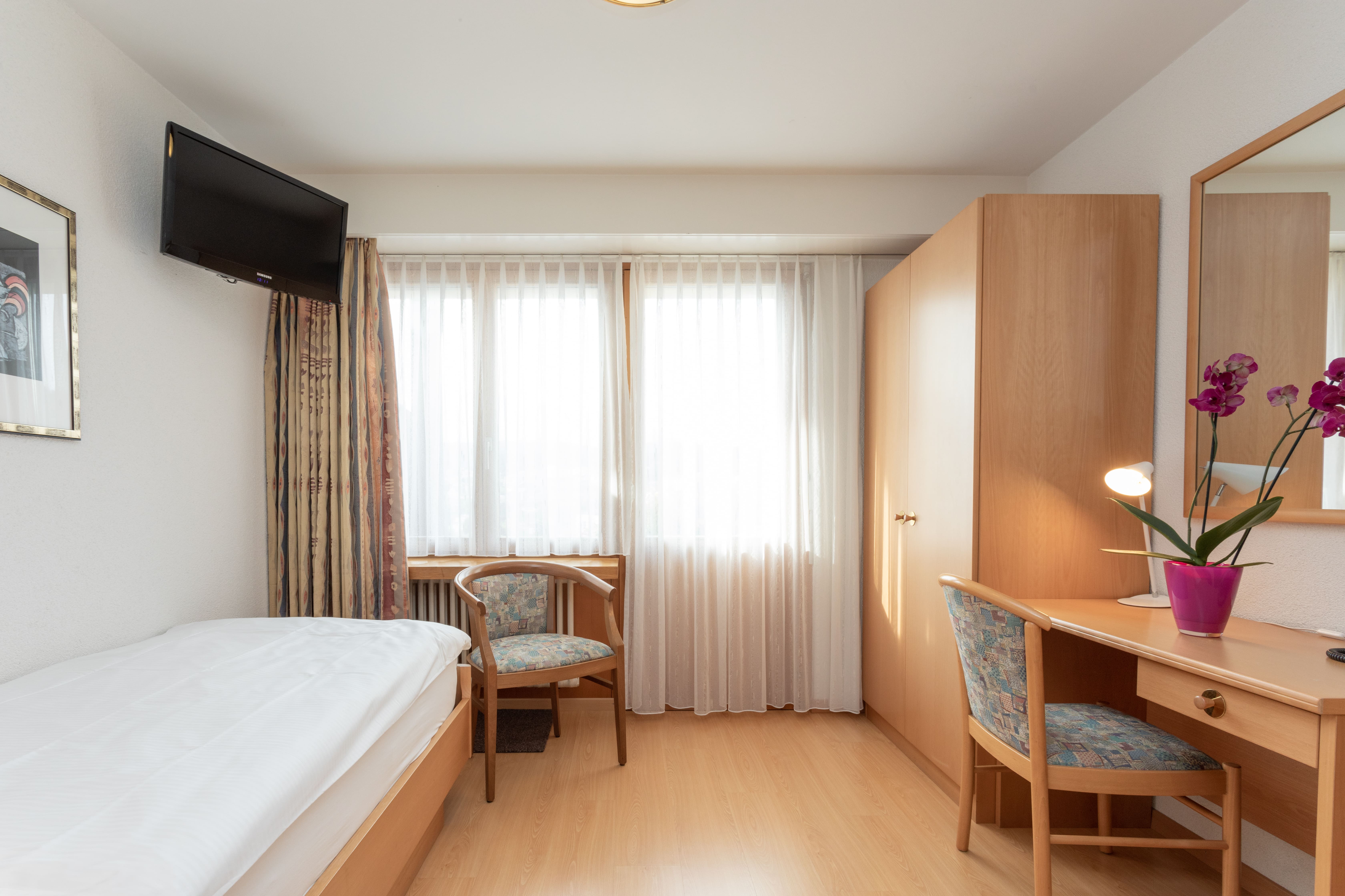 Einzelzimmer Einzelzimmer