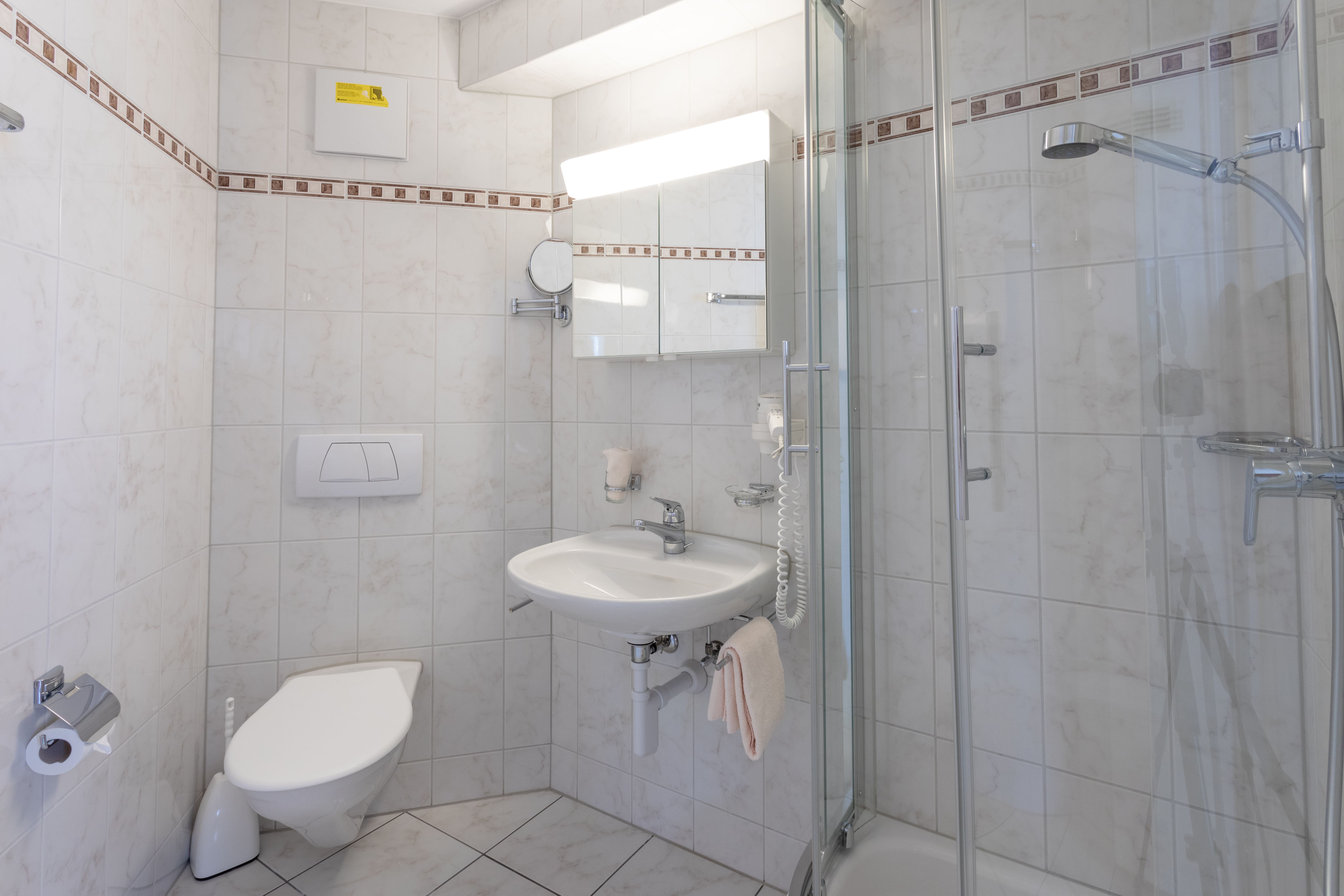 Bad Einzelzimmer Bad Einzelzimmer