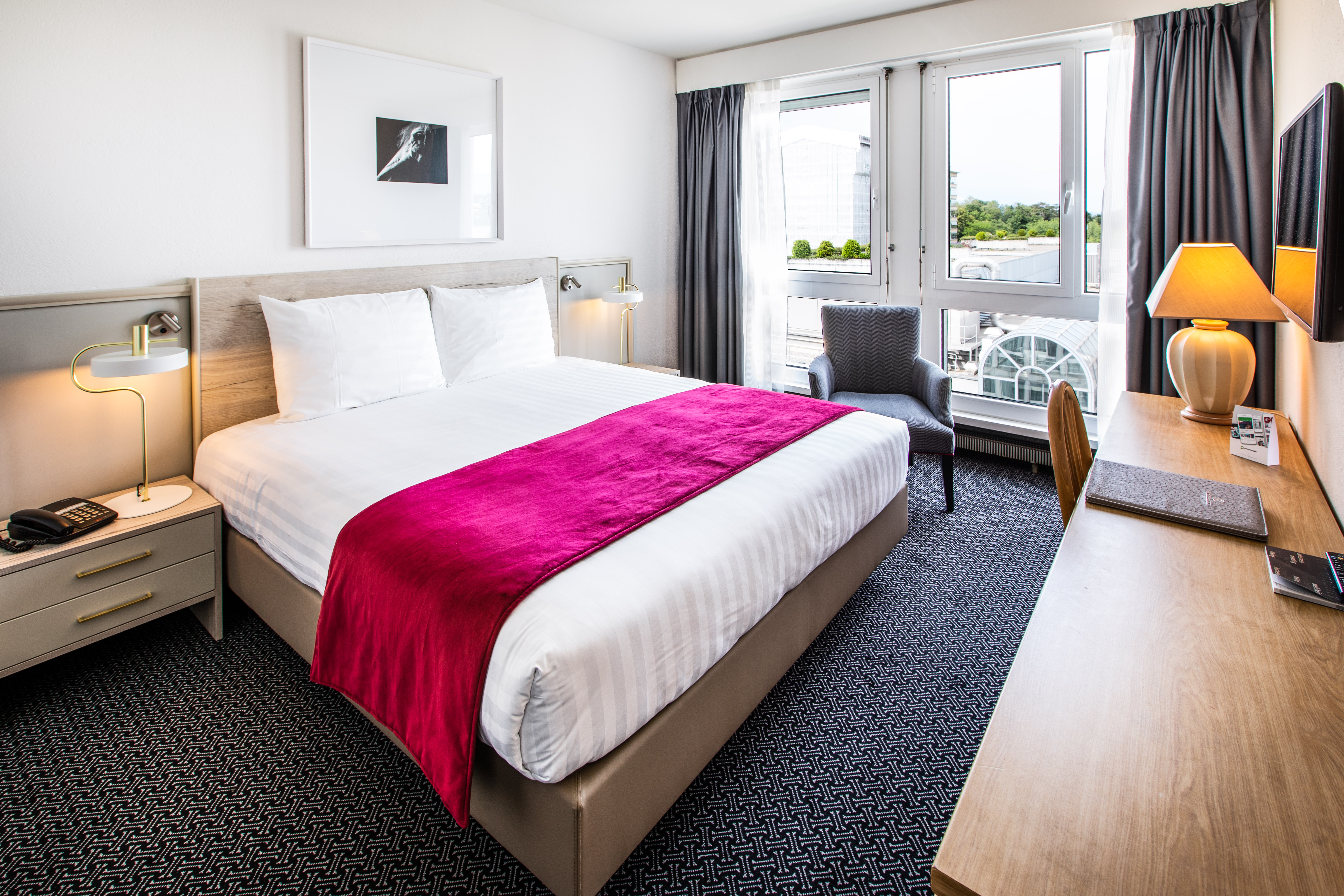 Hotel Drake Longchamp – image