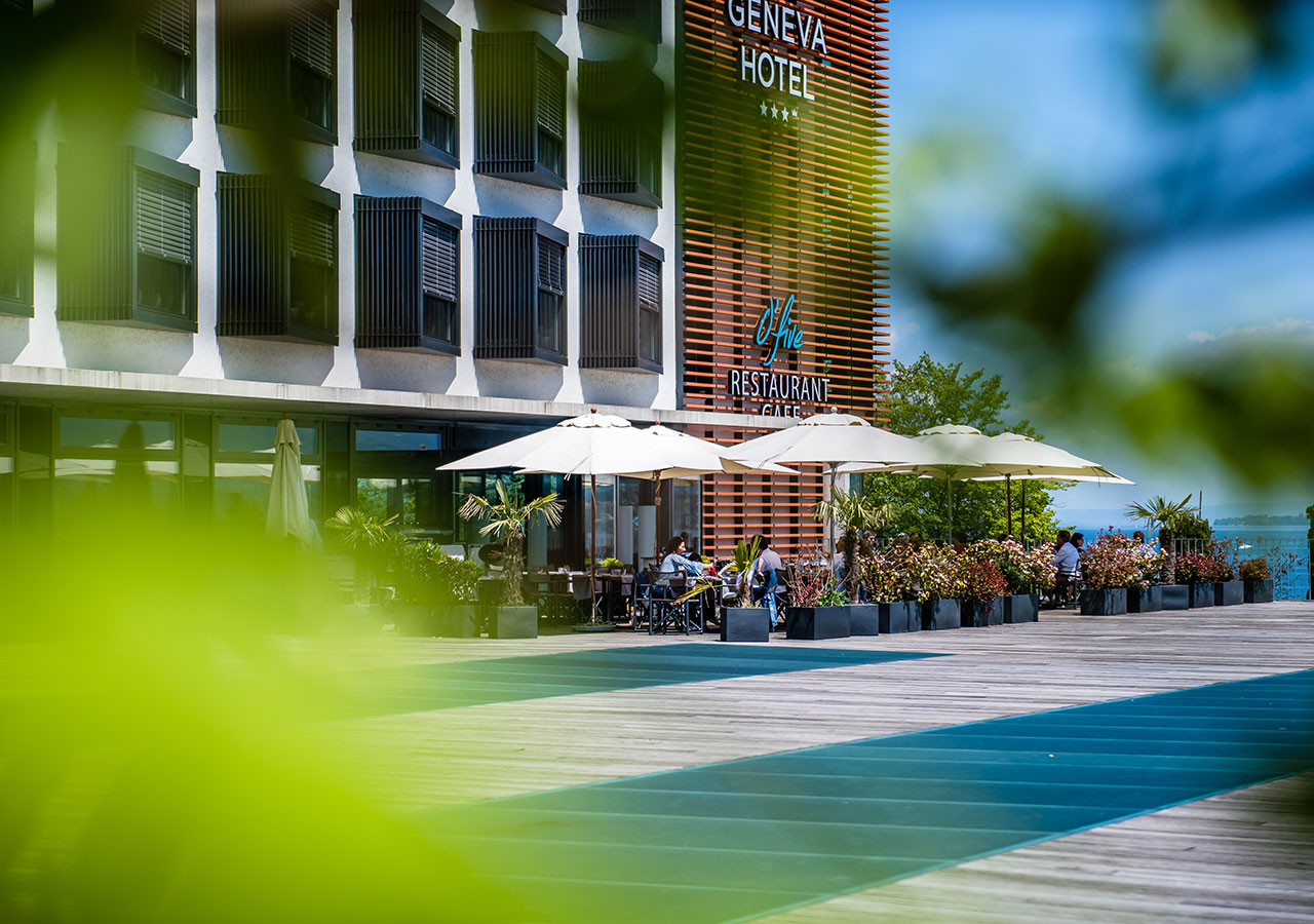 Lake Geneva Hotel – Bild
