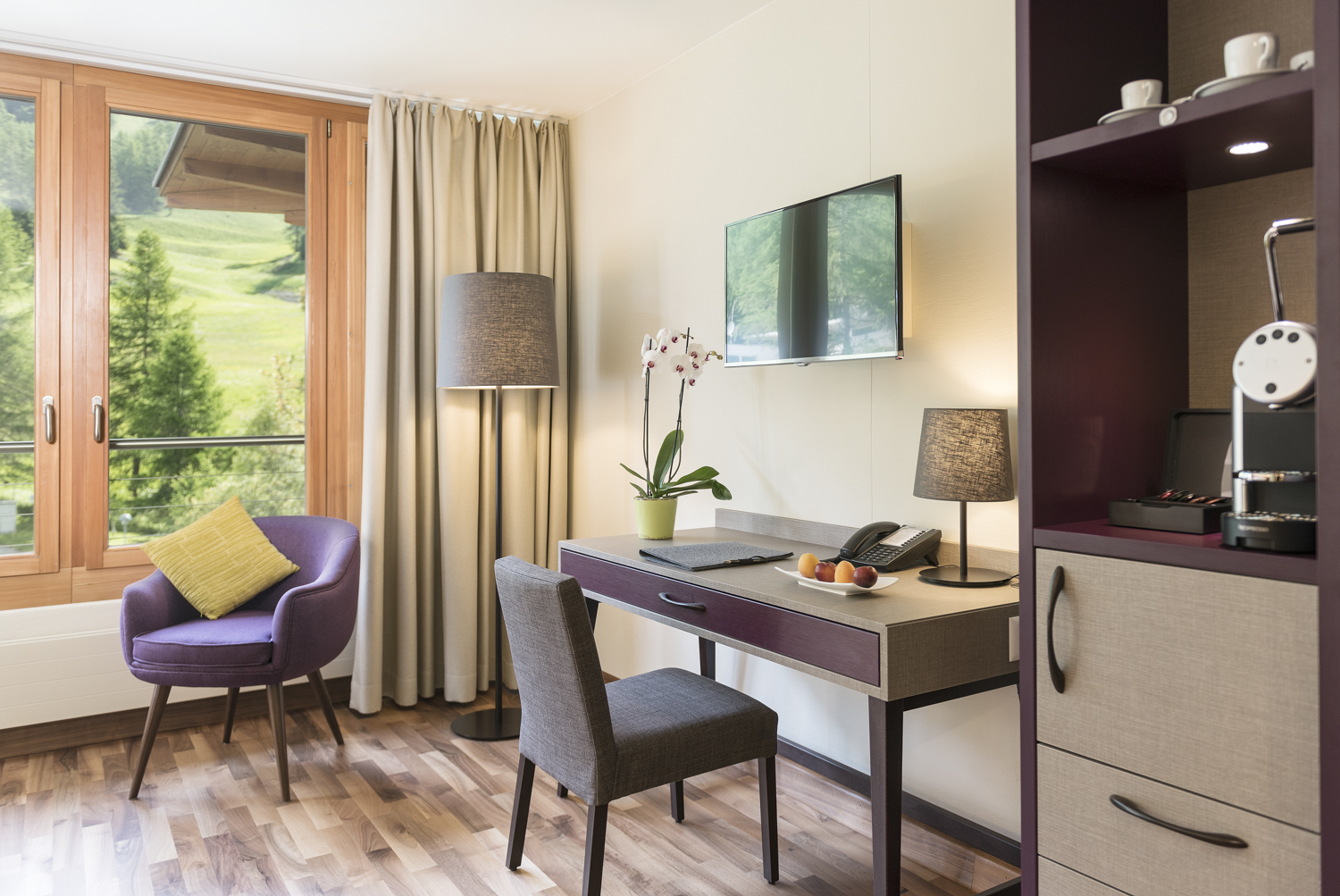 Komfortables Standard-Zimmer auf 21m2 Komfortables Standard-Zimmer auf 21m2