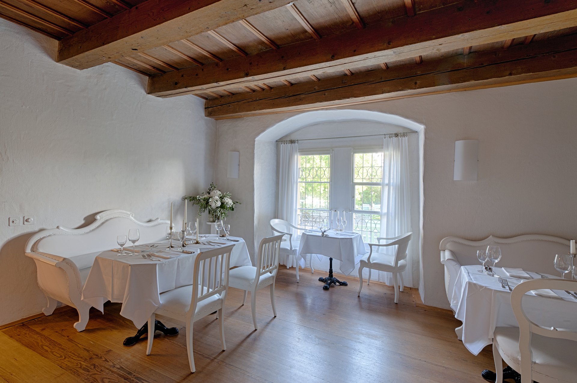 Weisser Salon Weisser Salon