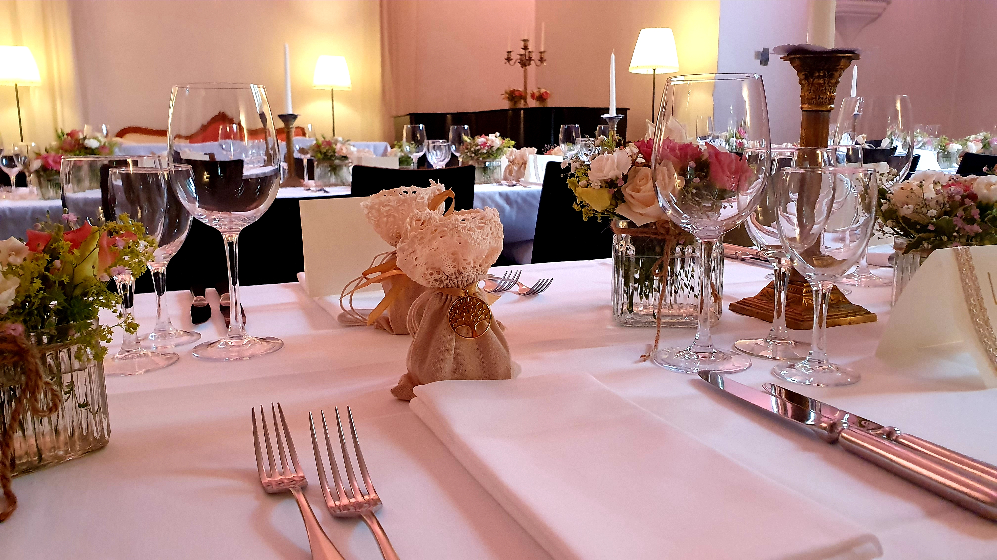 Bankettraum ehmalige Kirche Bankettraum ehmalige Kirche