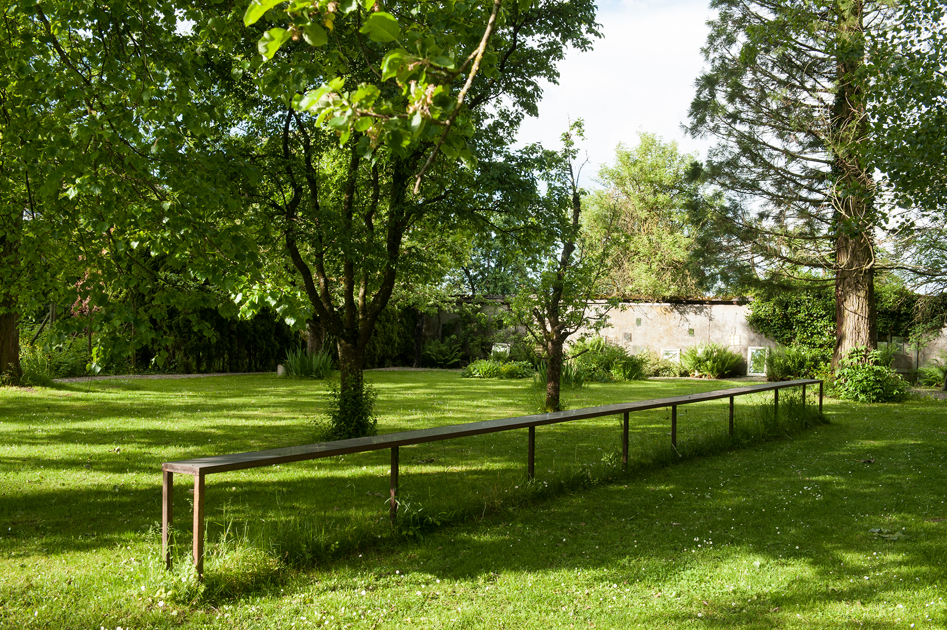 Table Longo Table Longo