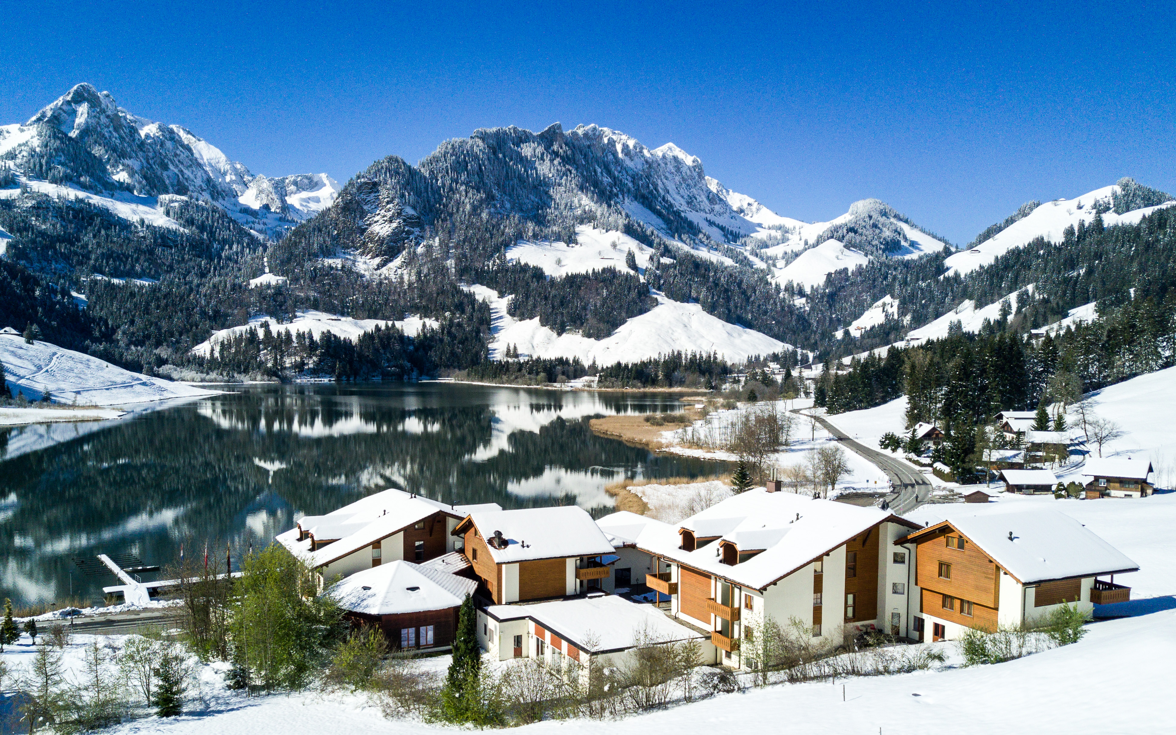Hostellerie am Schwarzsee – image