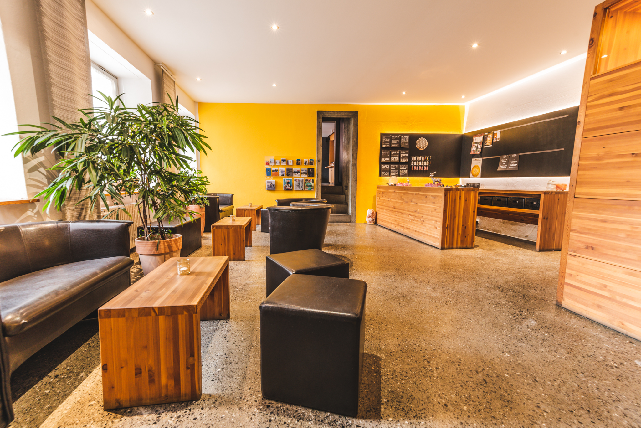 Wohlfühlhotel Curuna – image