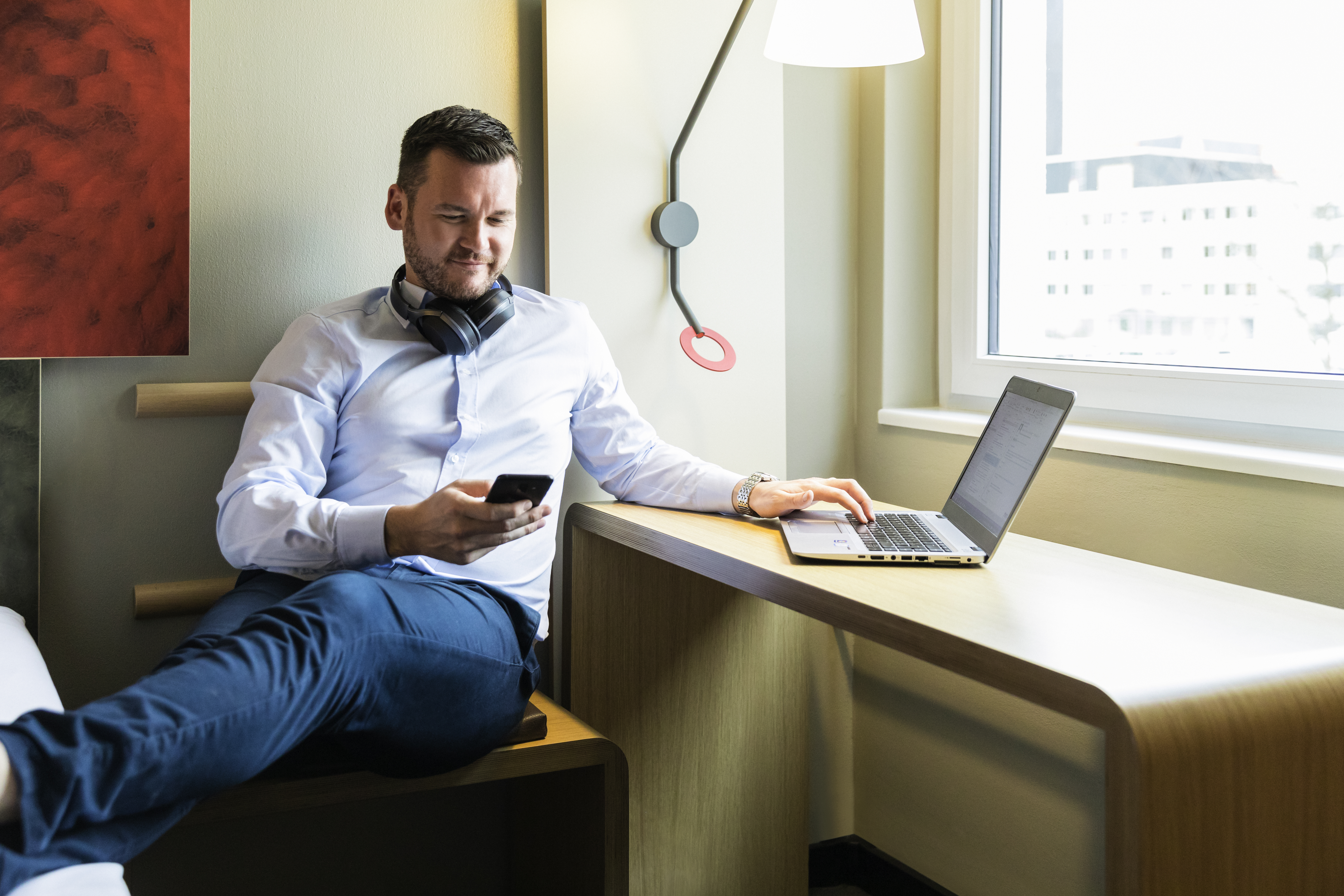 ibis Zurich Messe Airport – image