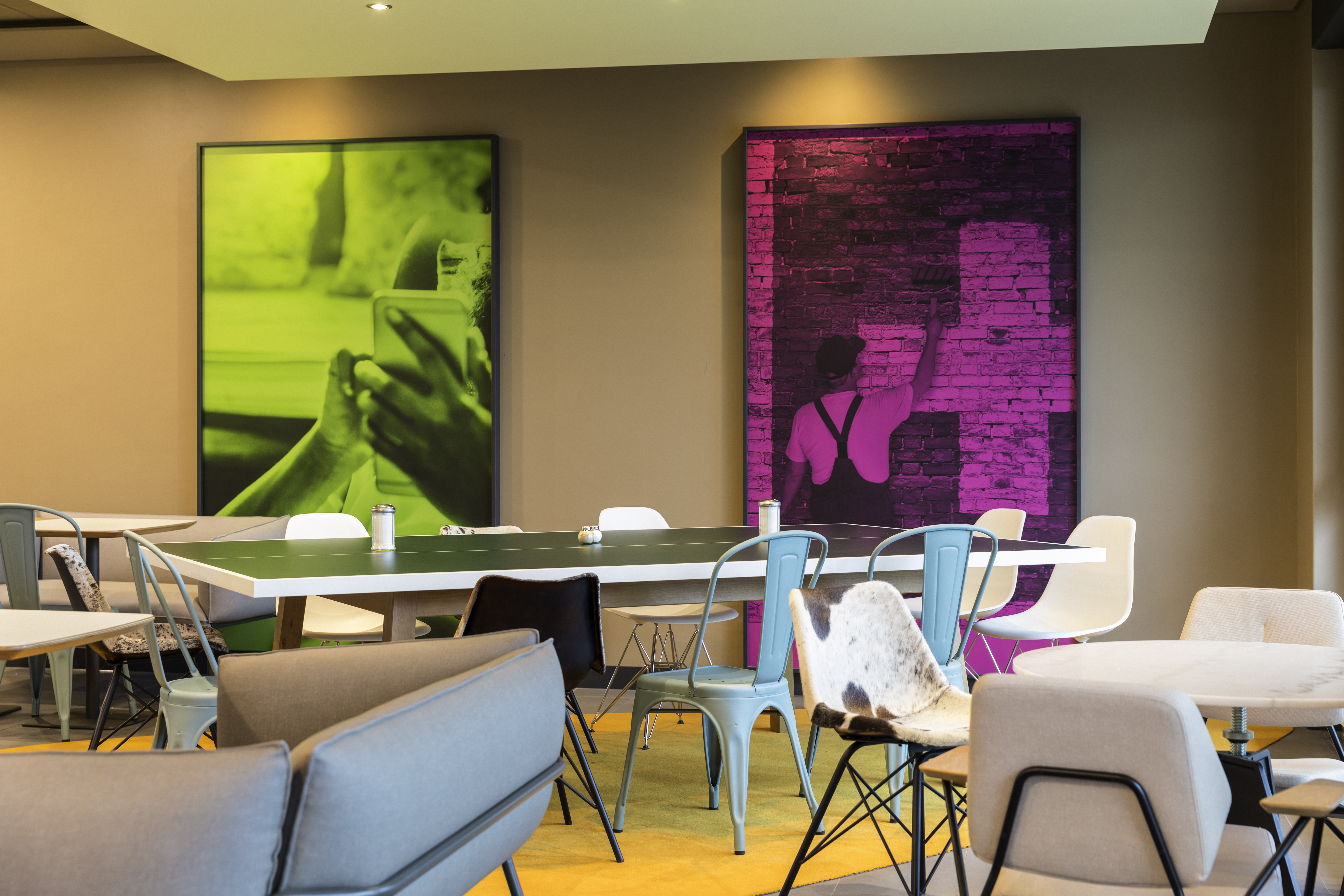 ibis Zurich Messe Airport – image