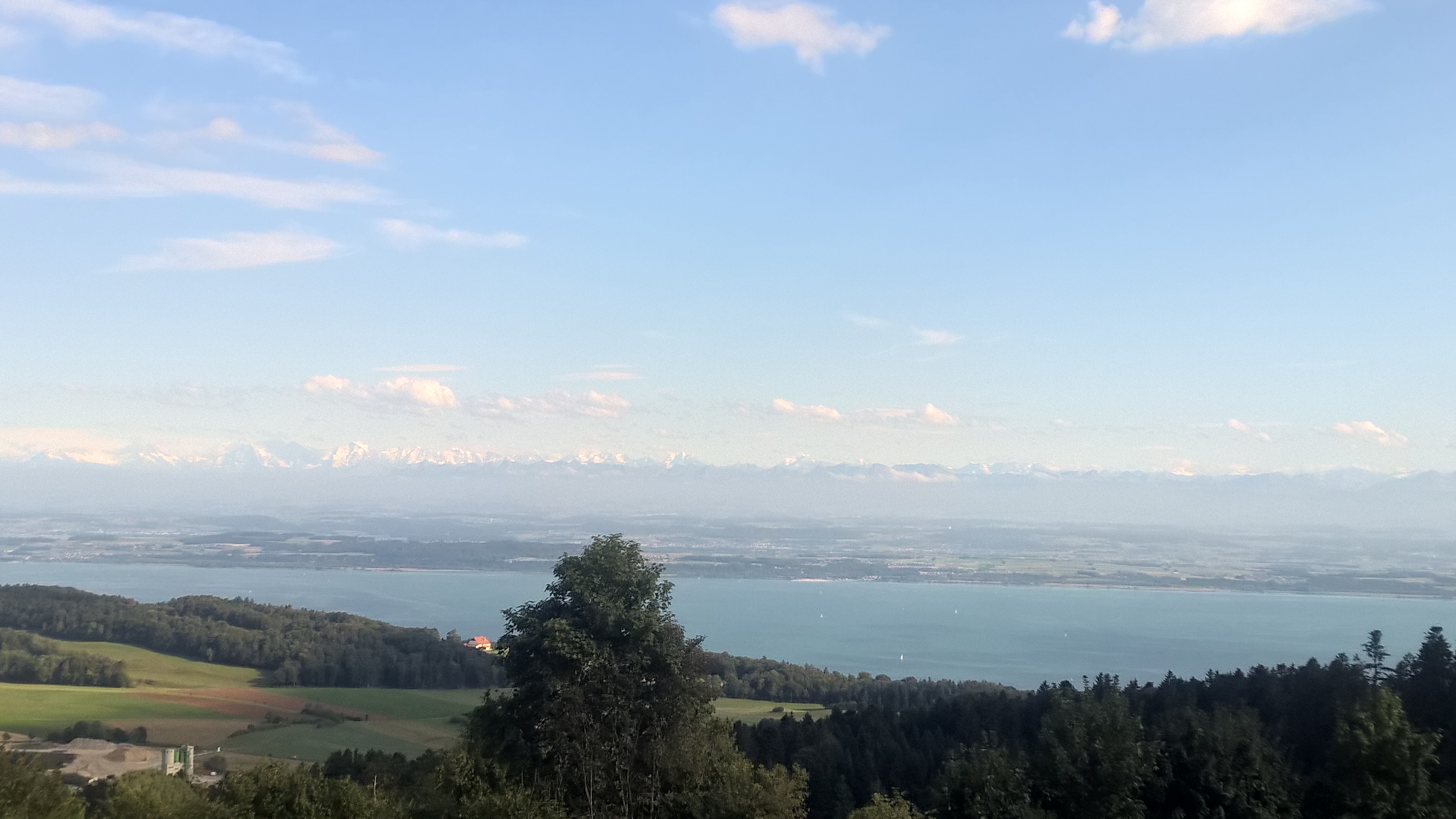 vue sur le lac vue sur le lac