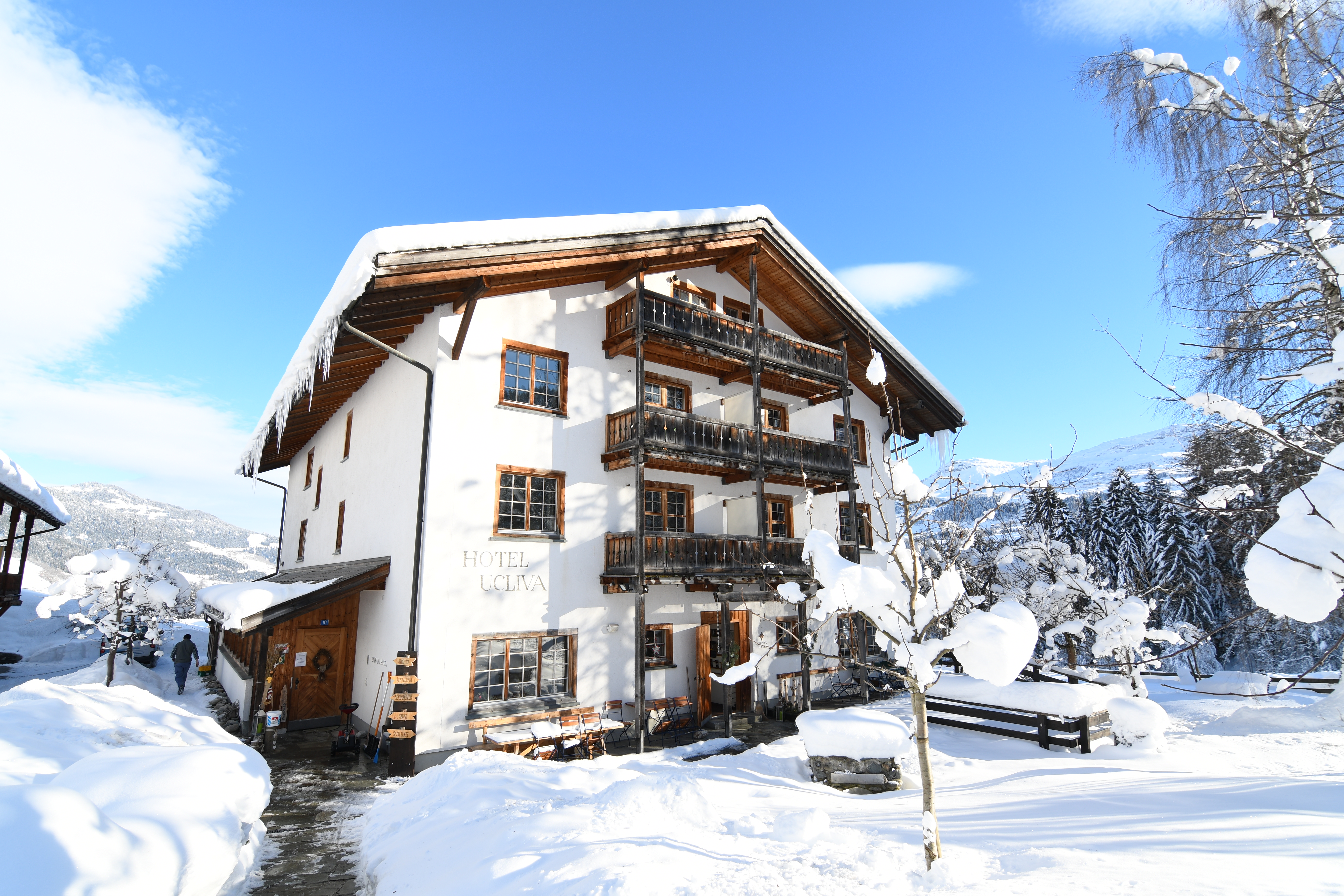 Hotel Ucliva – image