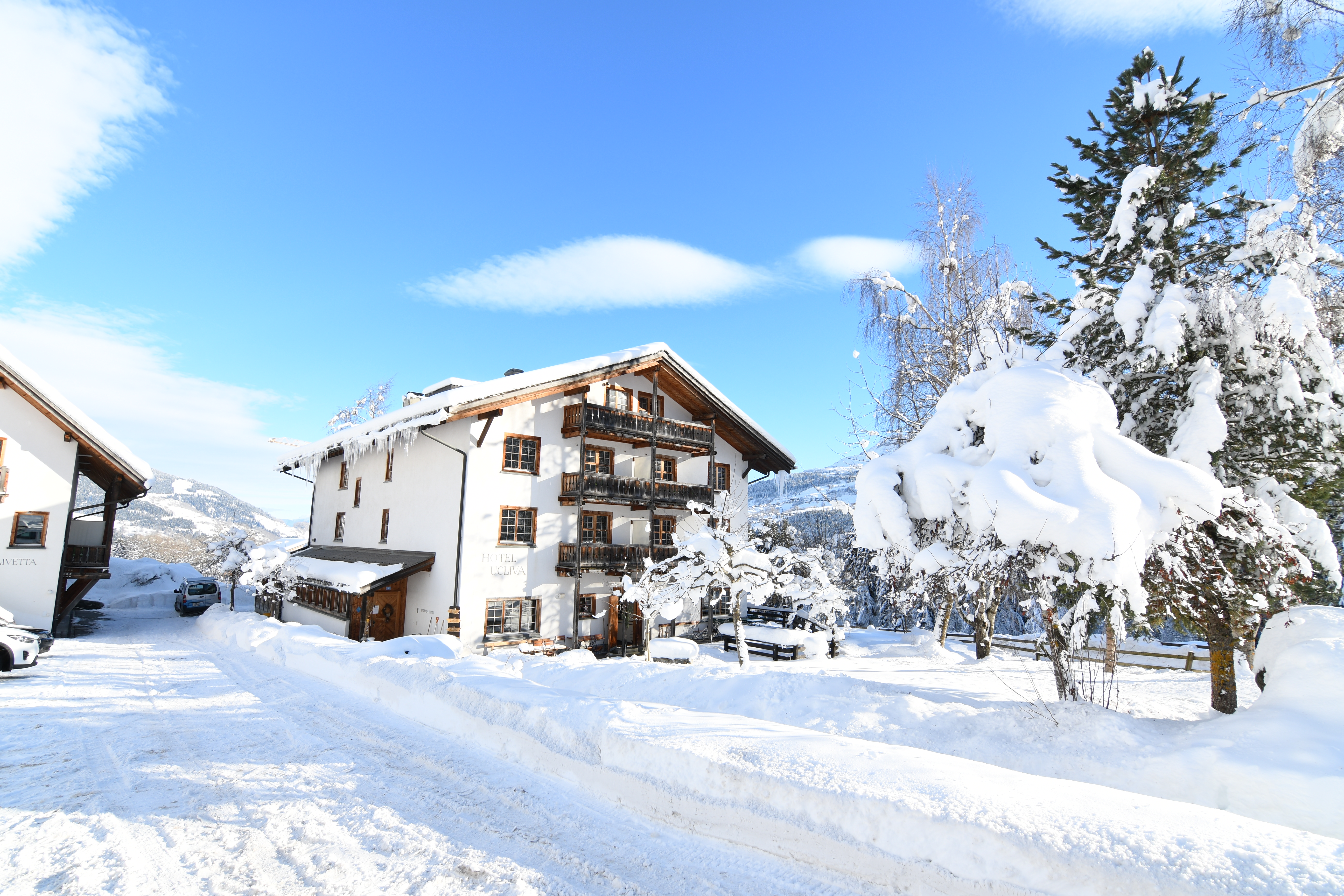 Hotel Ucliva – image