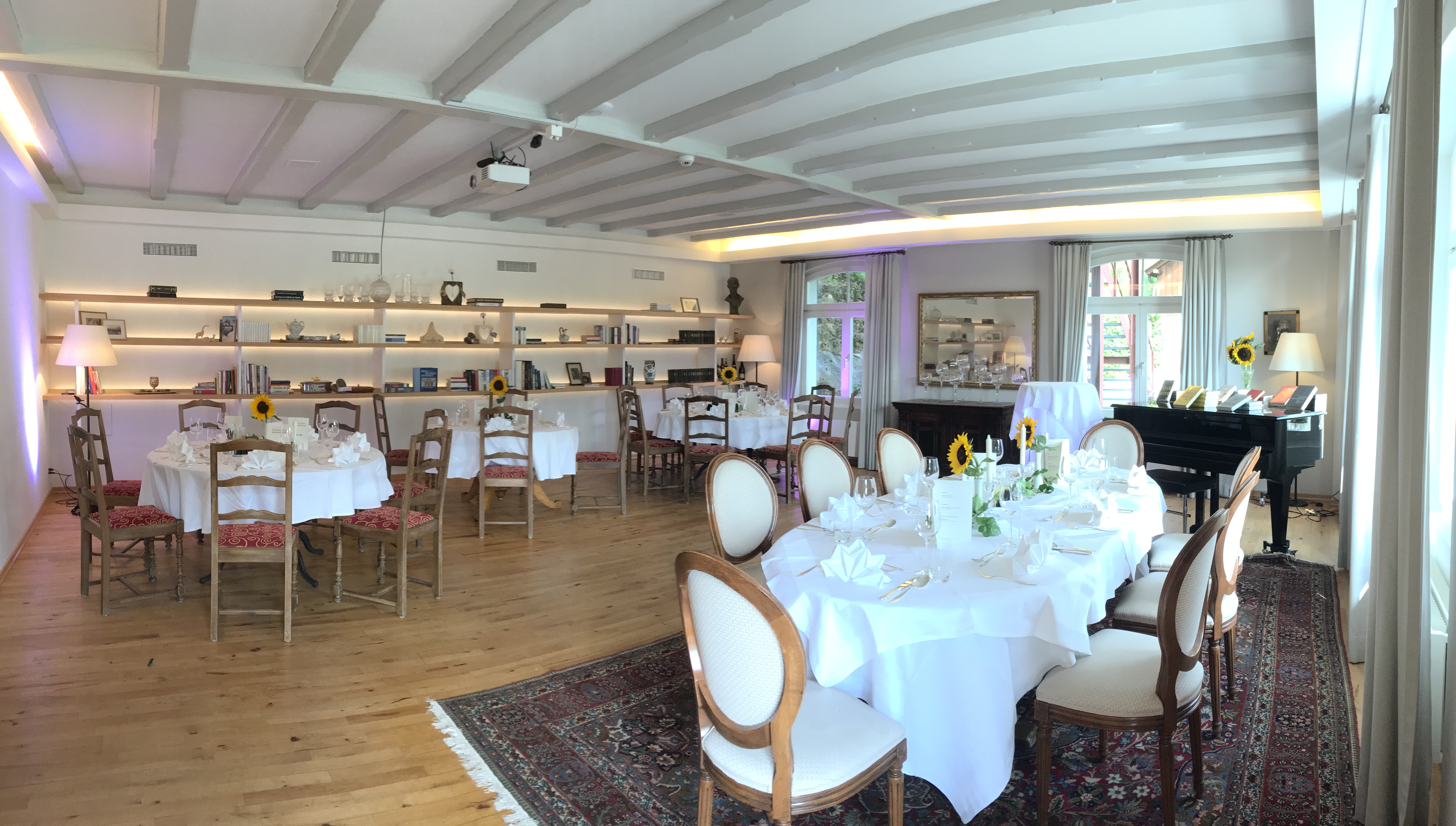 Hochzeiten und Feste Hochzeiten und Feste