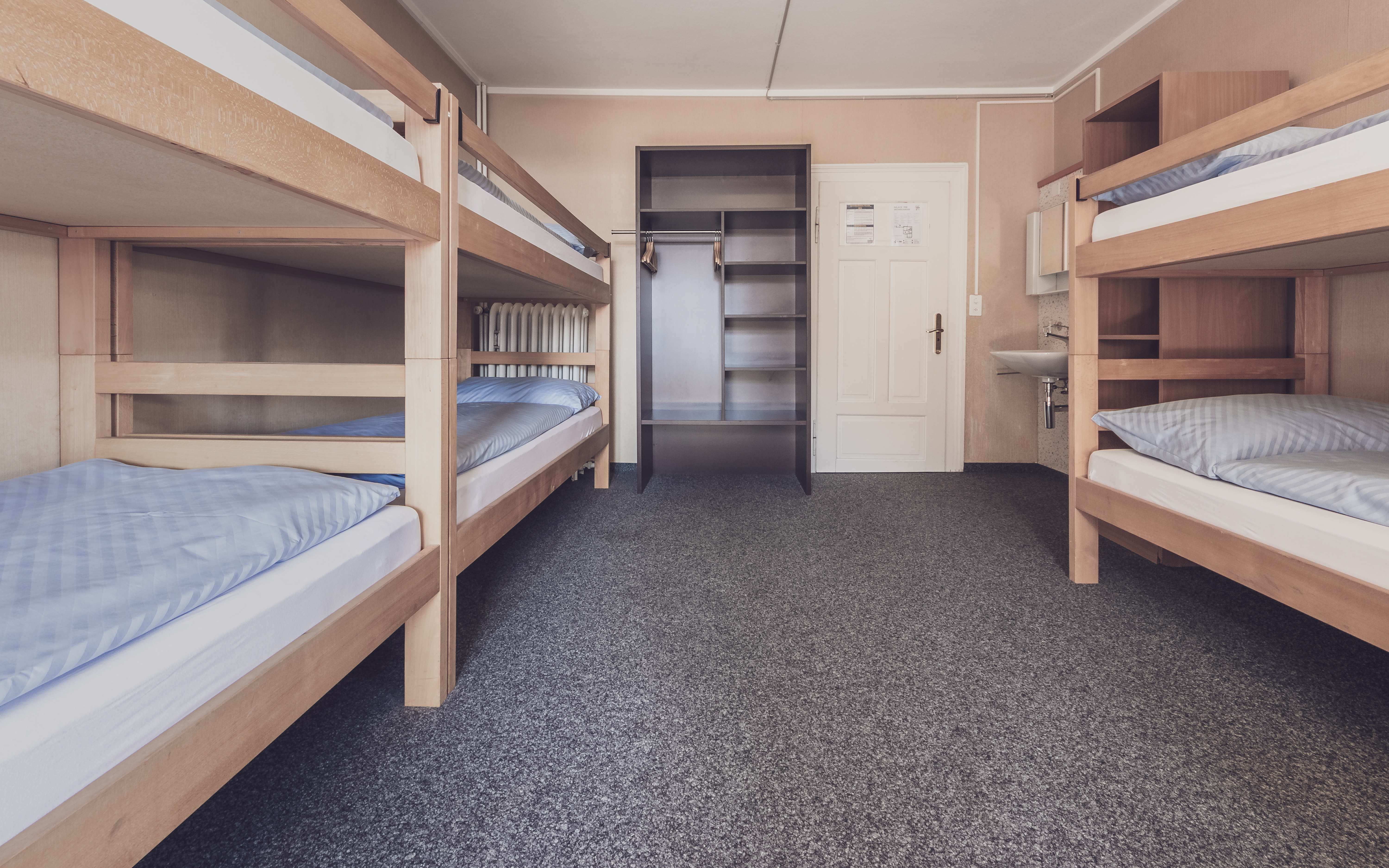 Kleines Palace – image