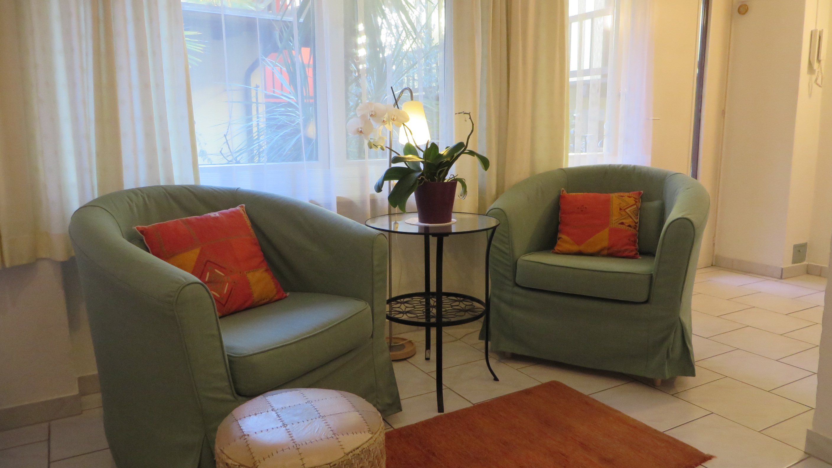 Studio No 8, Sitting Area Studio No 8, Sitting Area