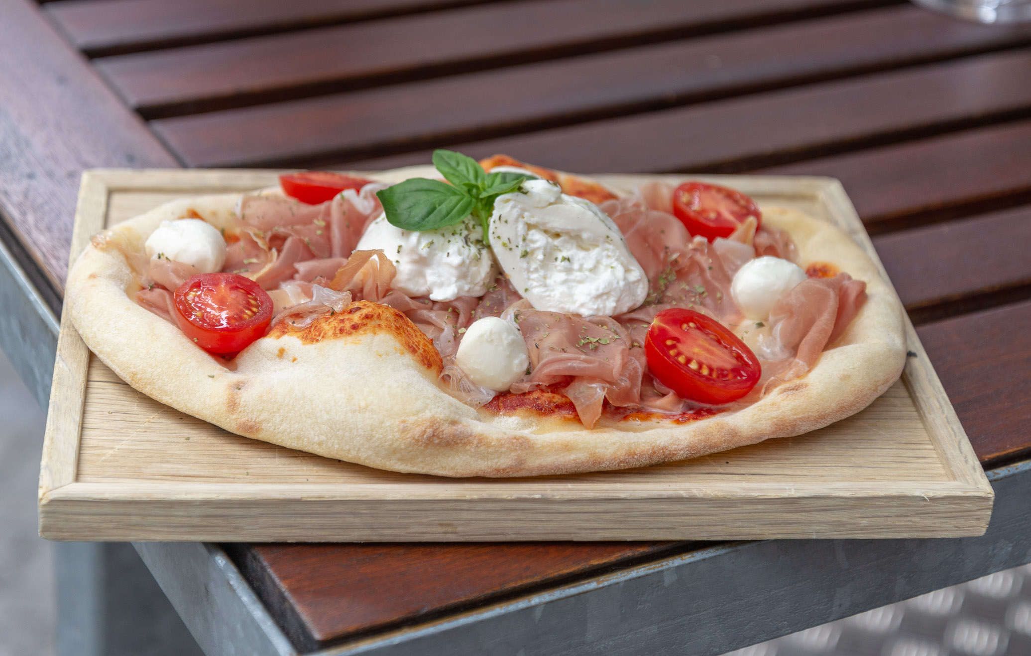 Delish - La Pinseria Delish - La Pinseria