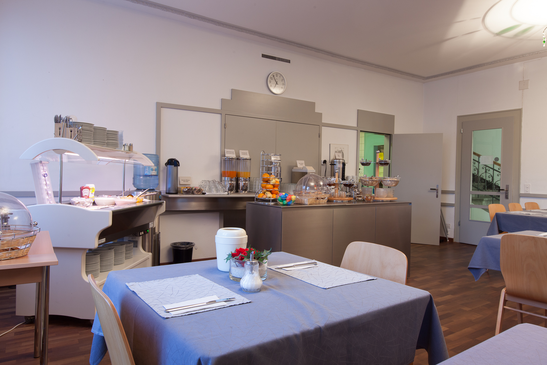 Hotel Alpha – Bild