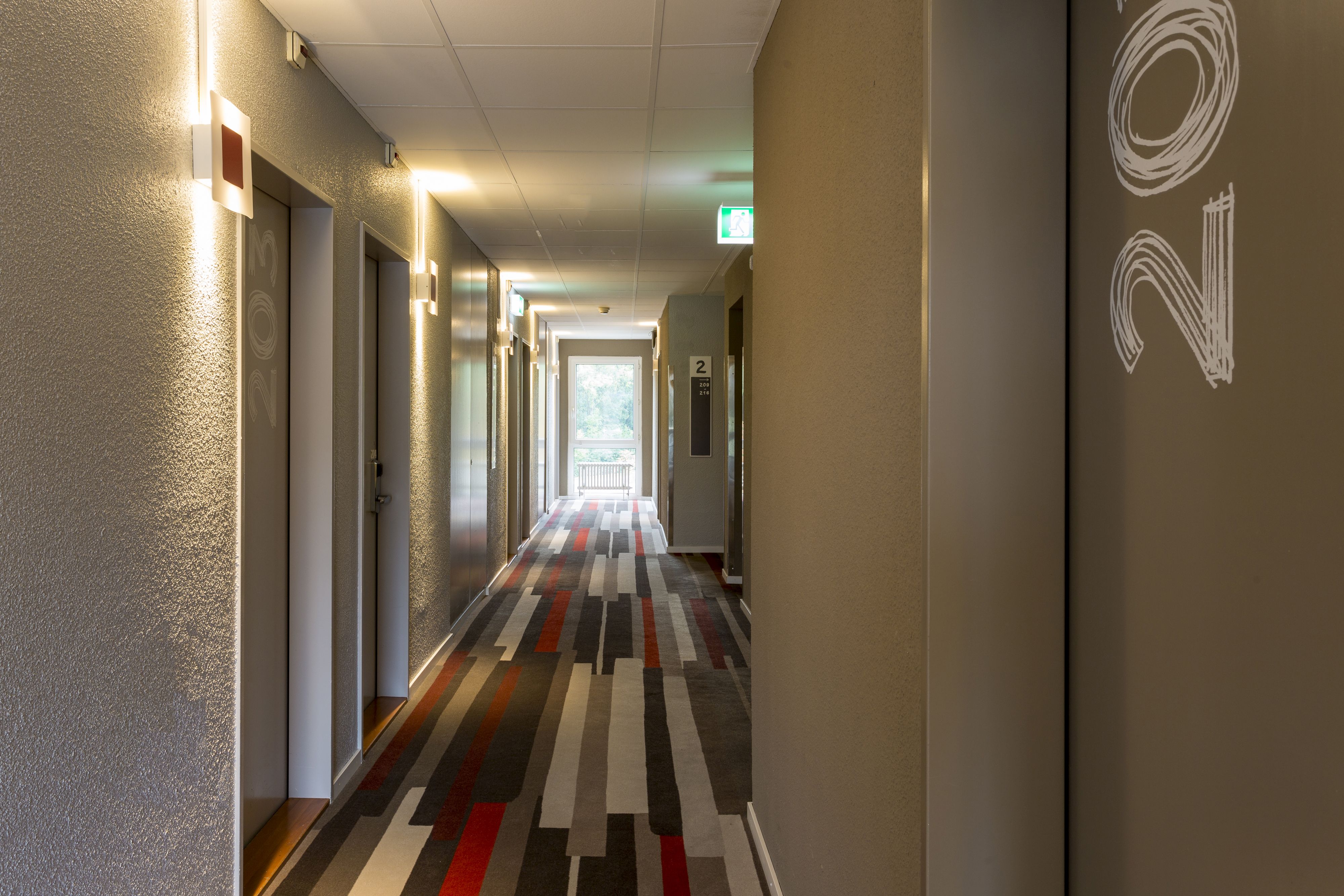 B&B Hotel Rothrist Olten – image