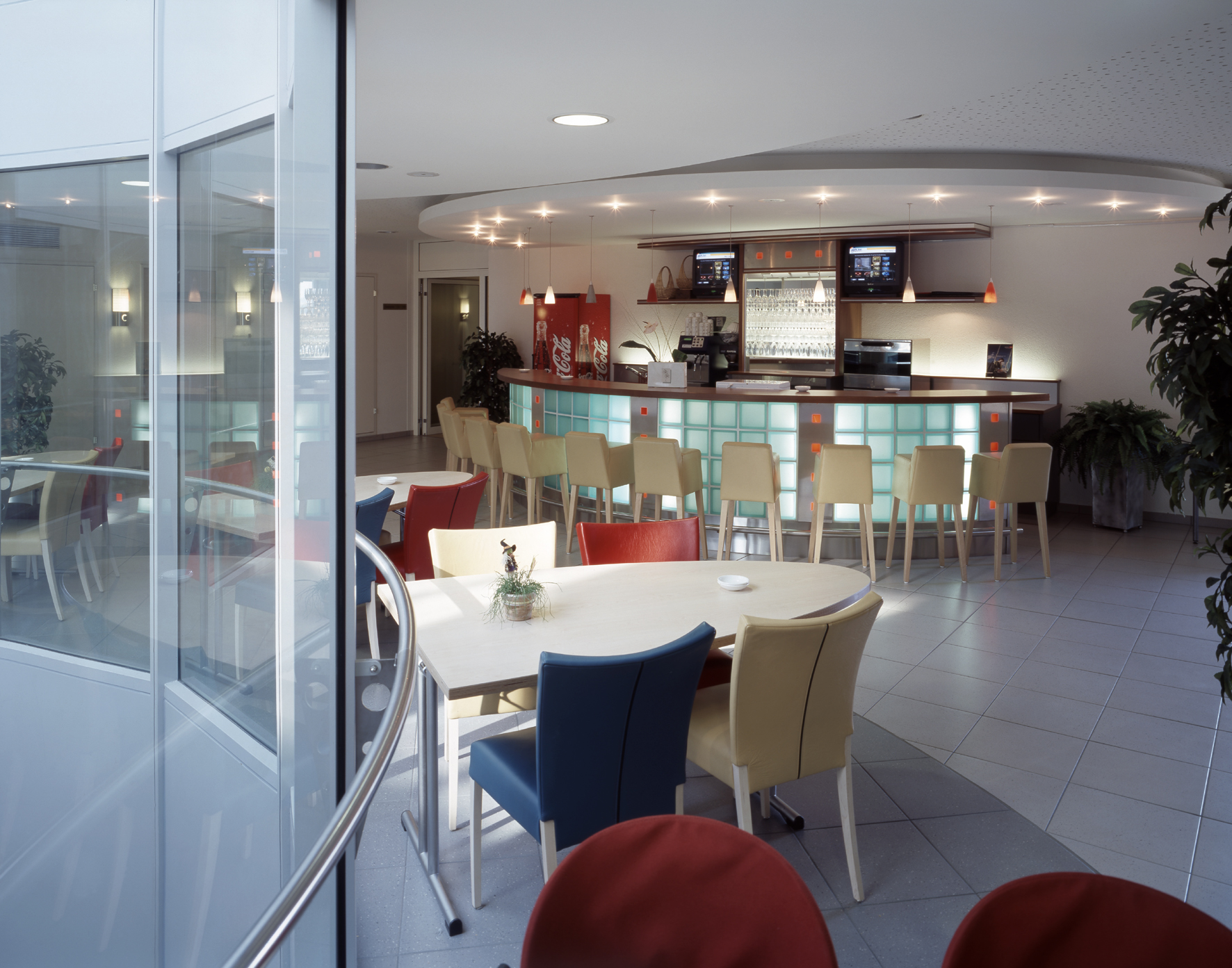 B&B Hotel Lully 3 Lakes – Bild