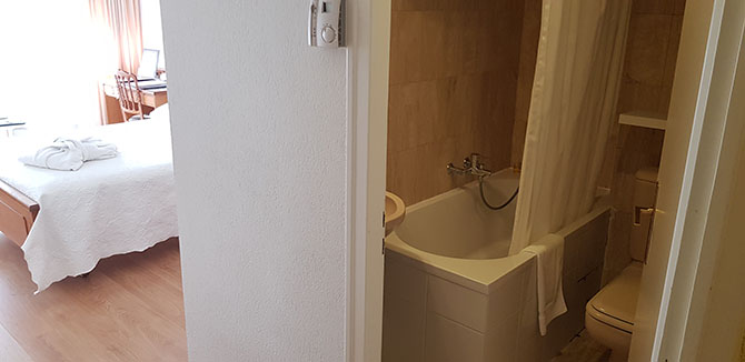 Hôtel Century – Bild