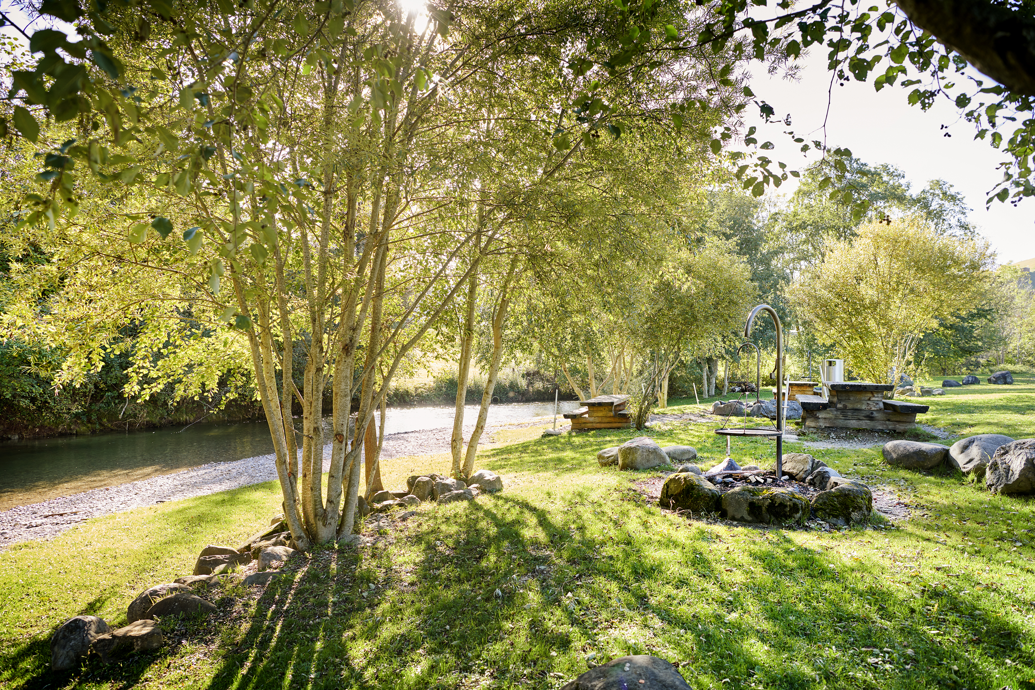 Grillen am Wasser Grillen am Wasser