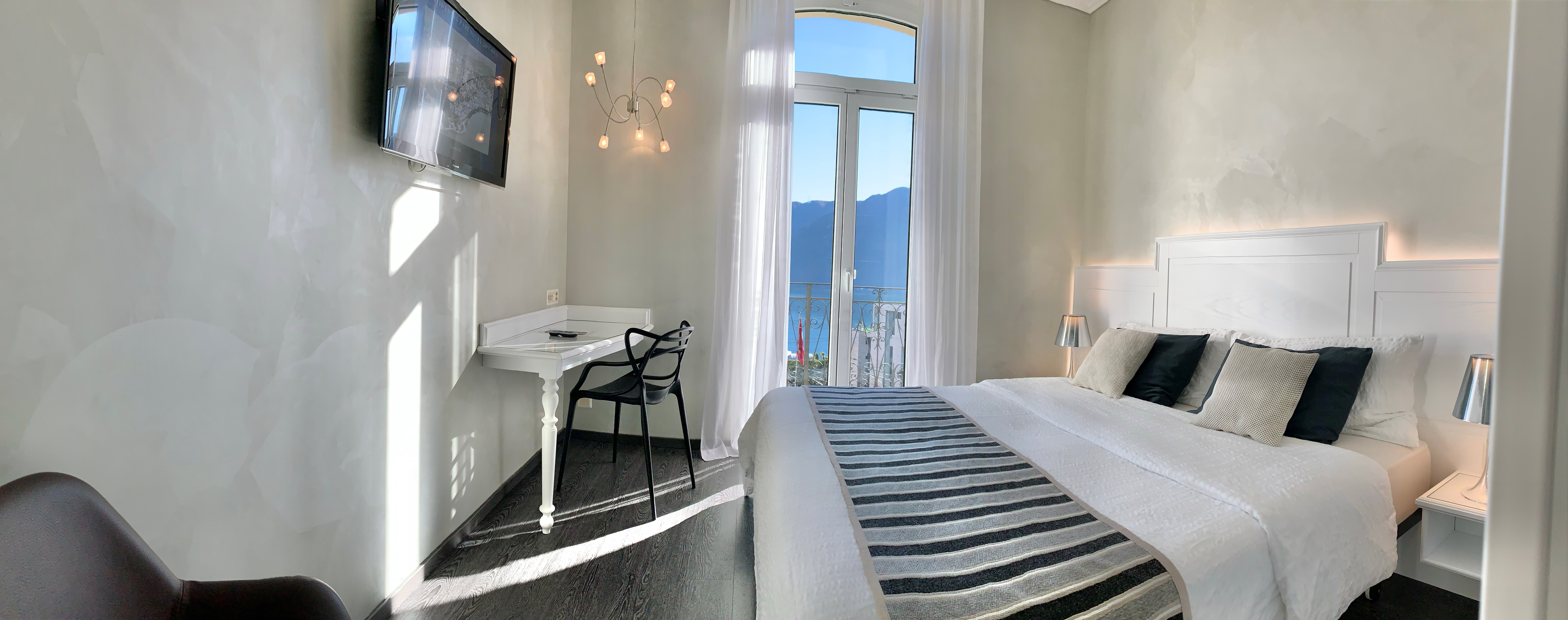 CONTINENTAL PARKHOTE CONTINENTAL PARKHOTE