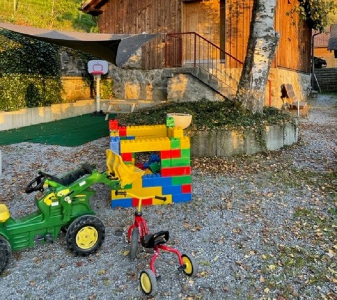 Aussenspielplatz Aussenspielplatz