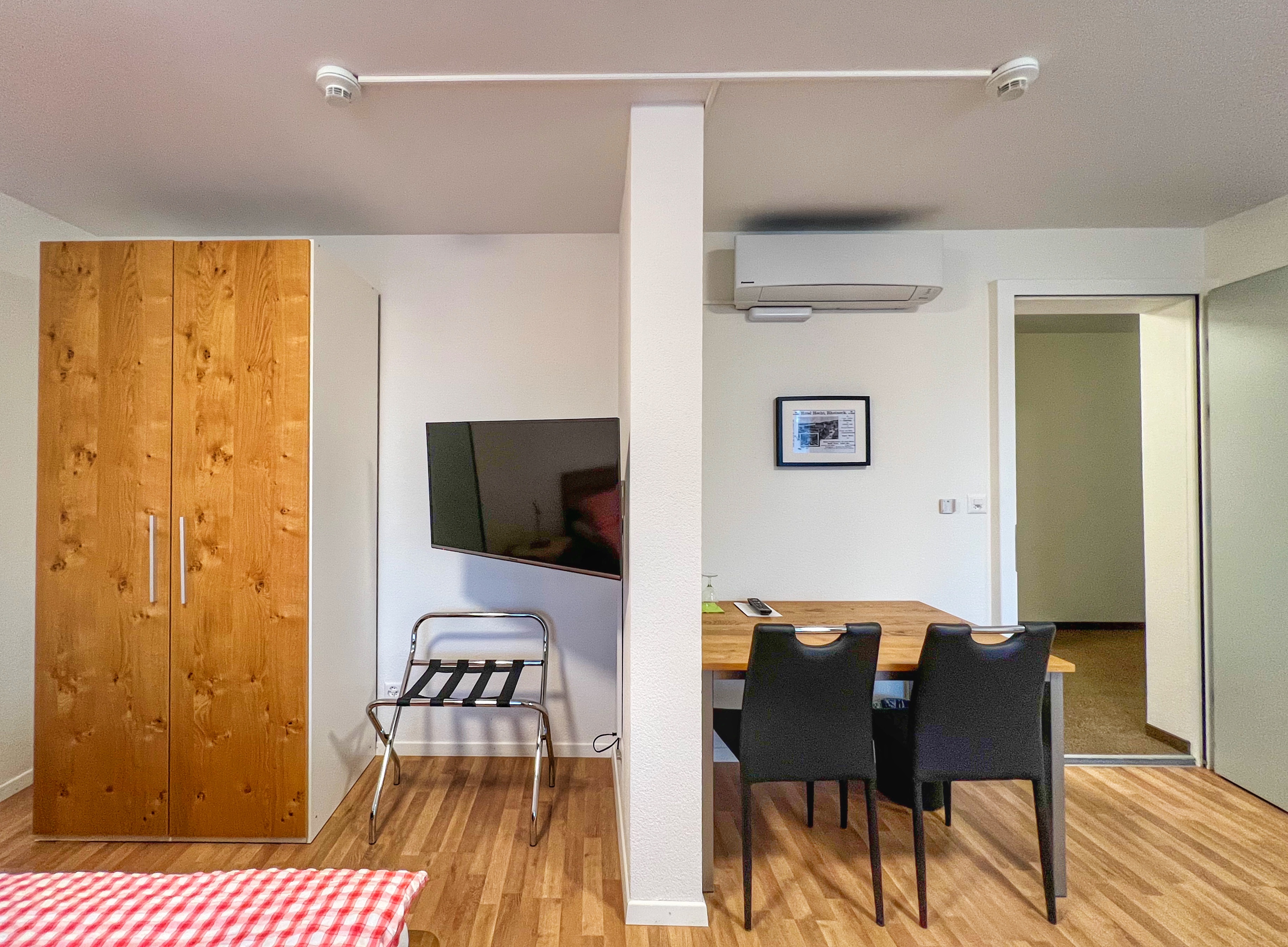 3-bed room 3-bed room