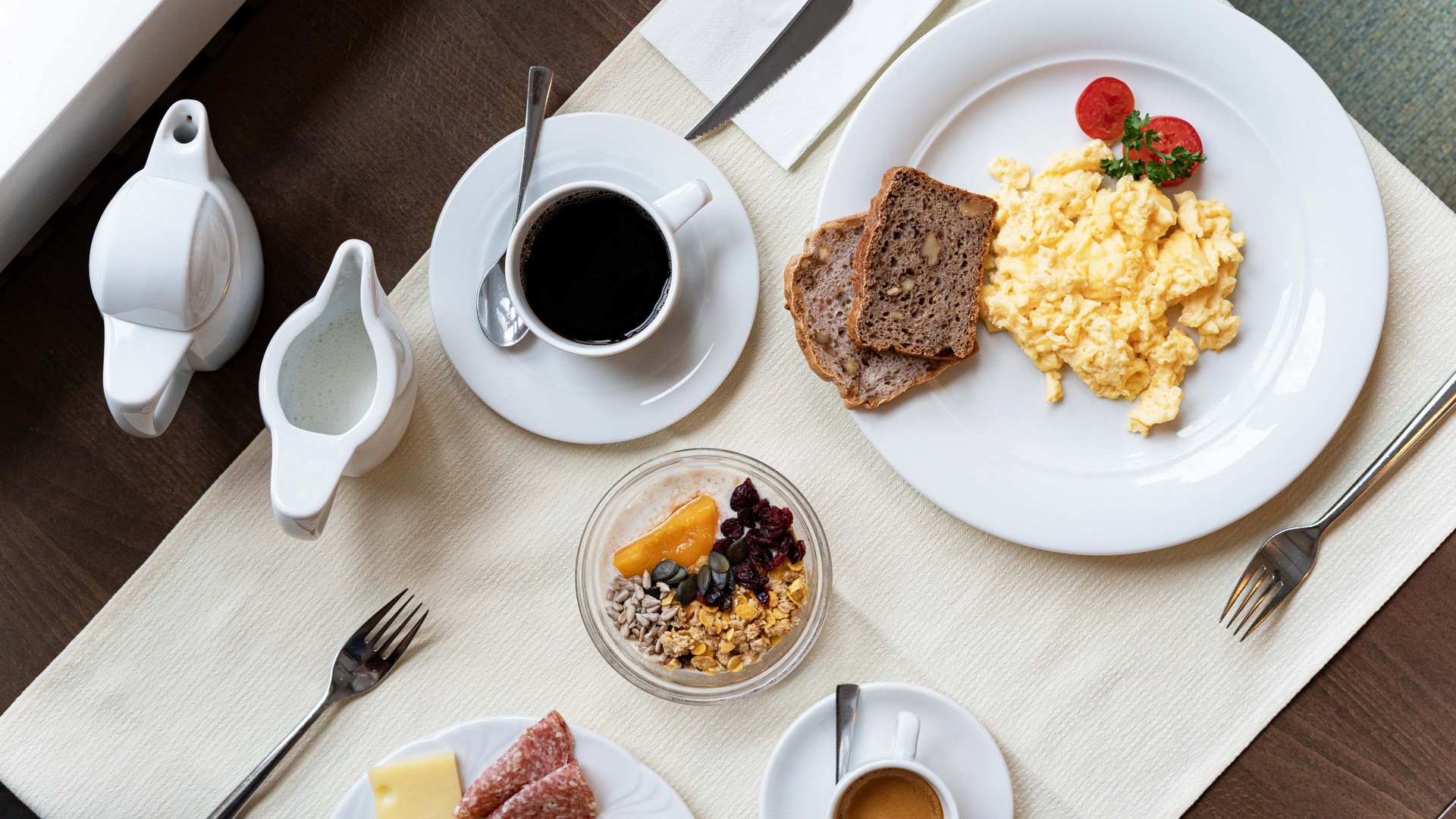 Petit déjeuner Petit déjeuner