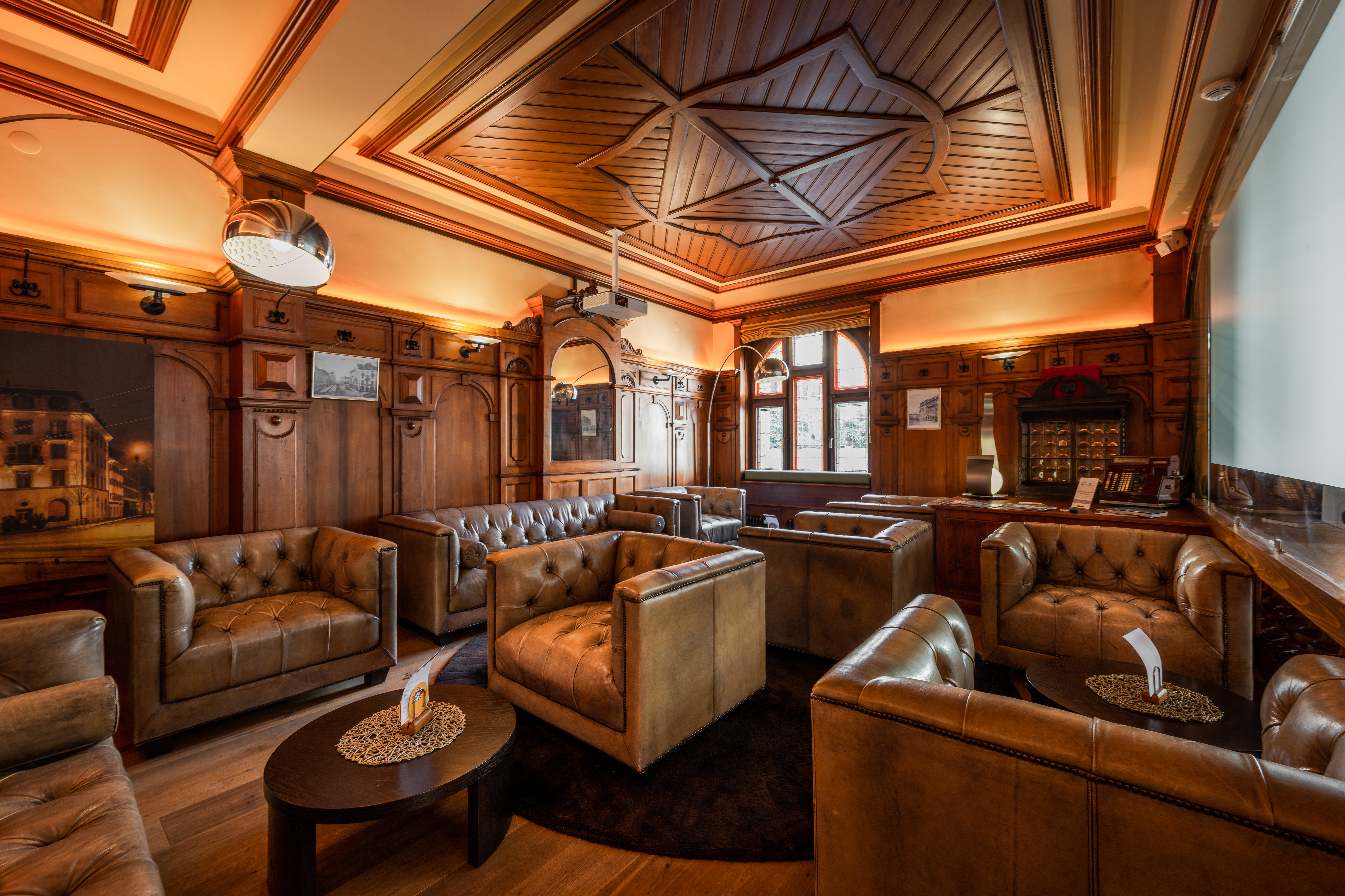 Gaia Lounge Gaia Lounge