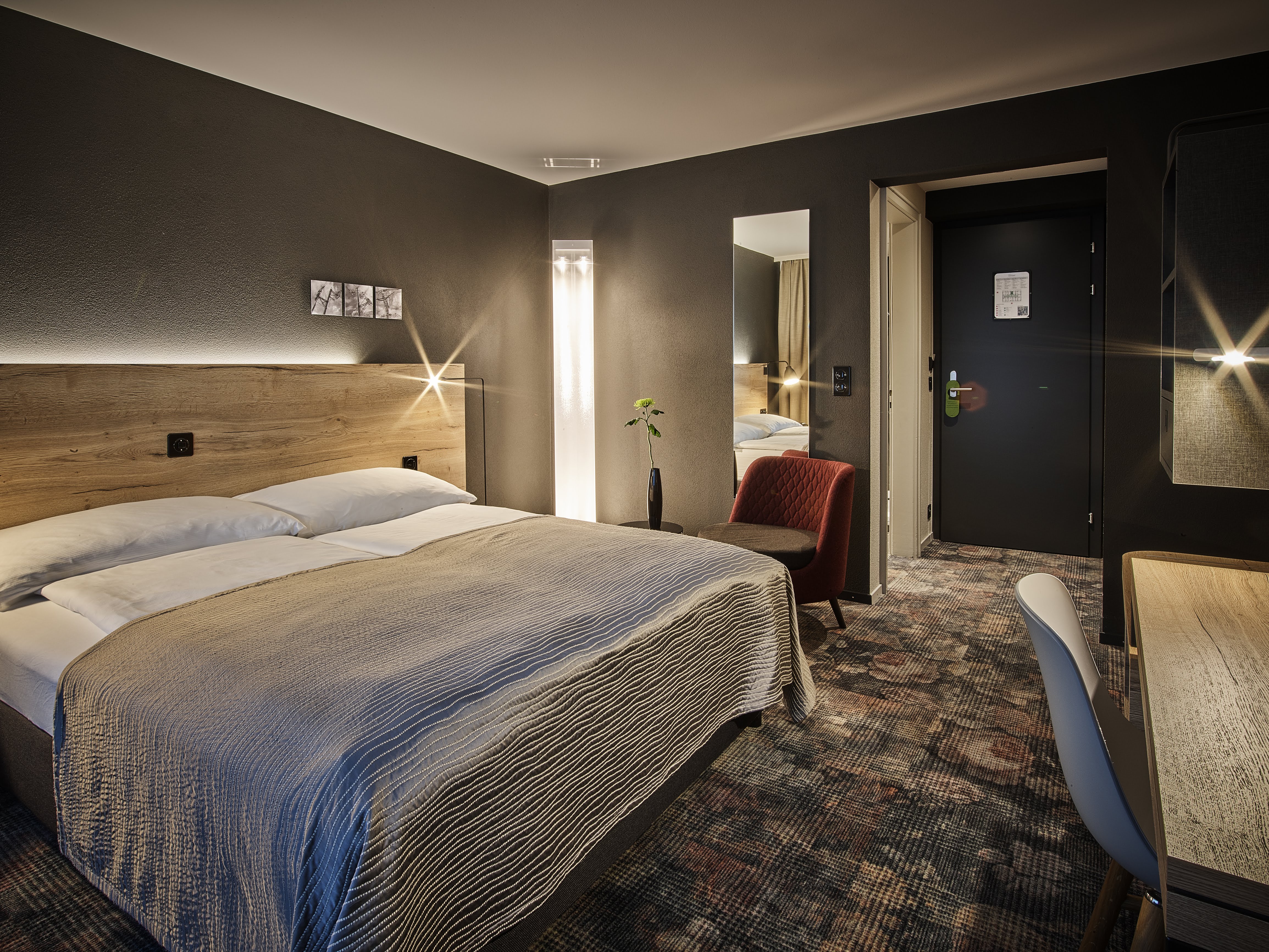 Baxter Hotel – image