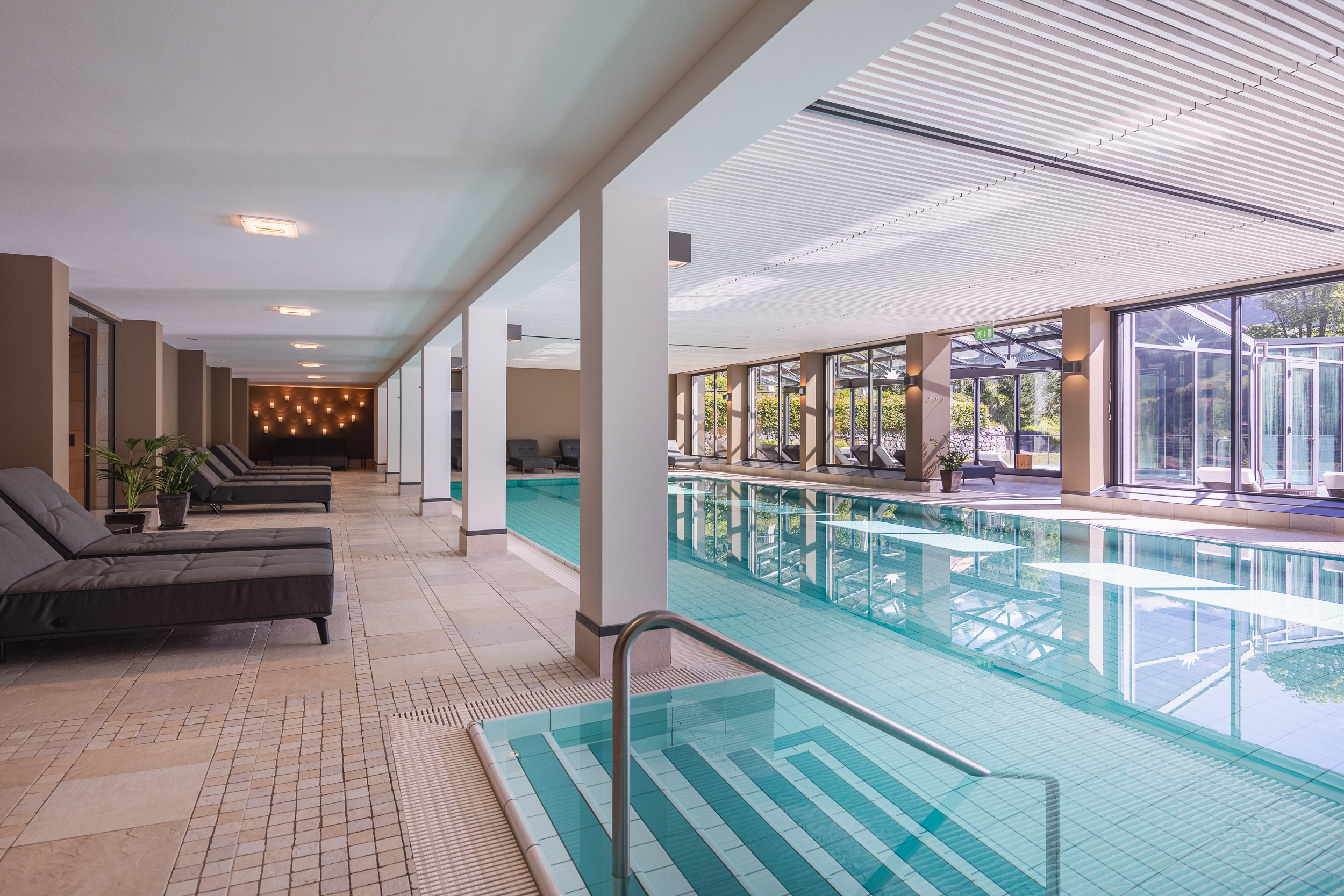 Piscine intérieure Piscine intérieure