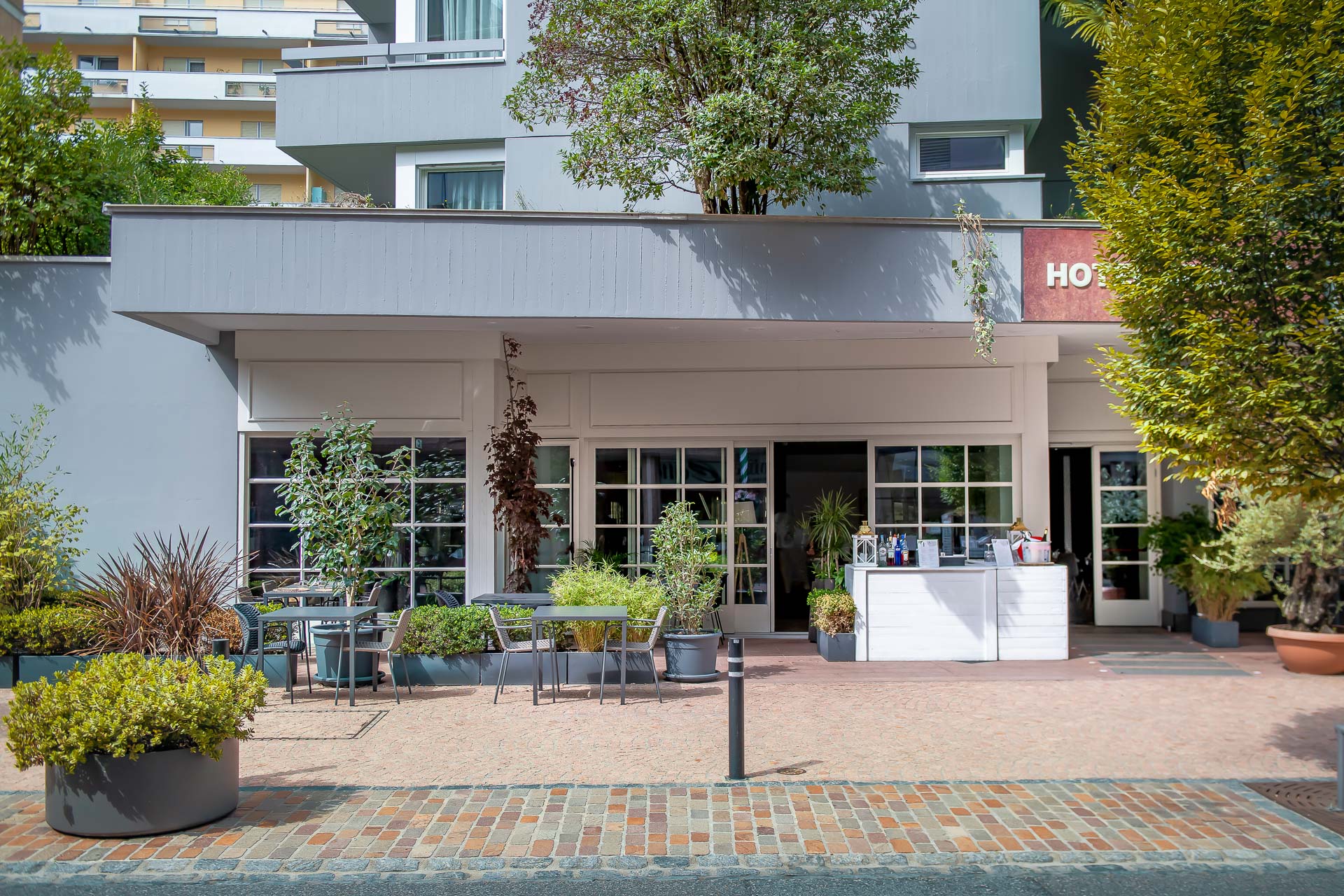 restaurant 2 restaurant 2