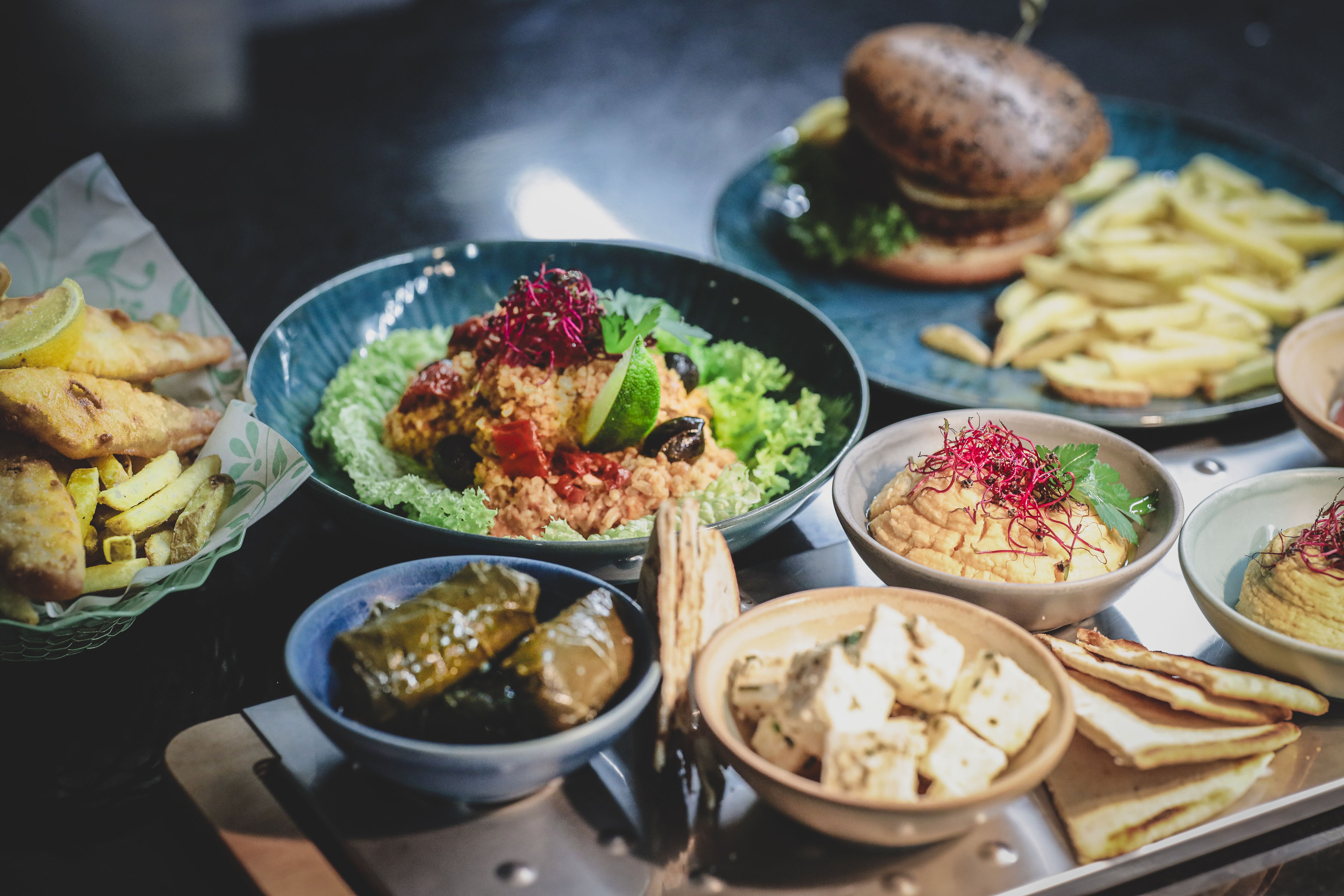 Restaurant "Share" Restaurant "Share"